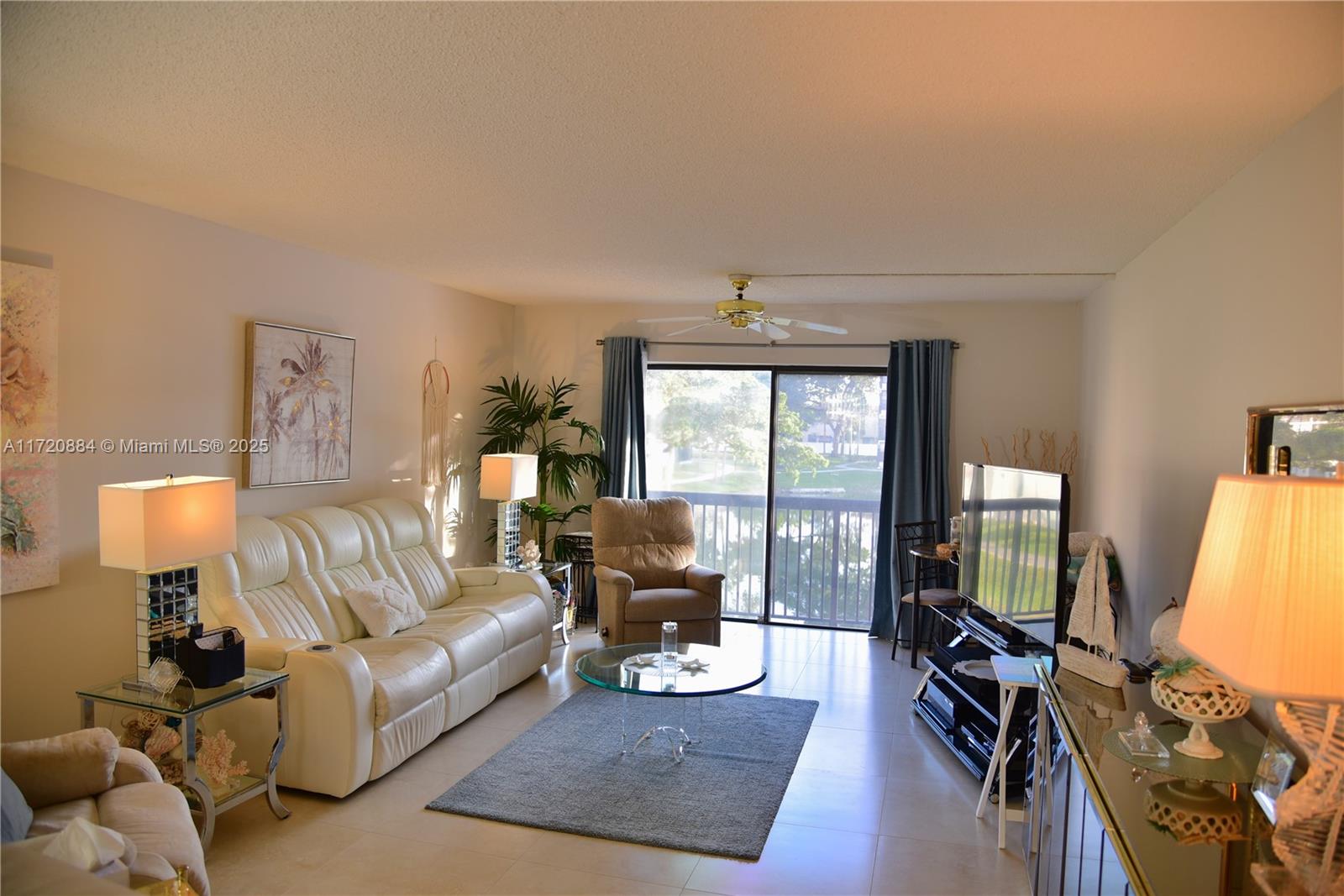 4960 E Sabal Palm Blvd #211, Tamarac, Florida image 32