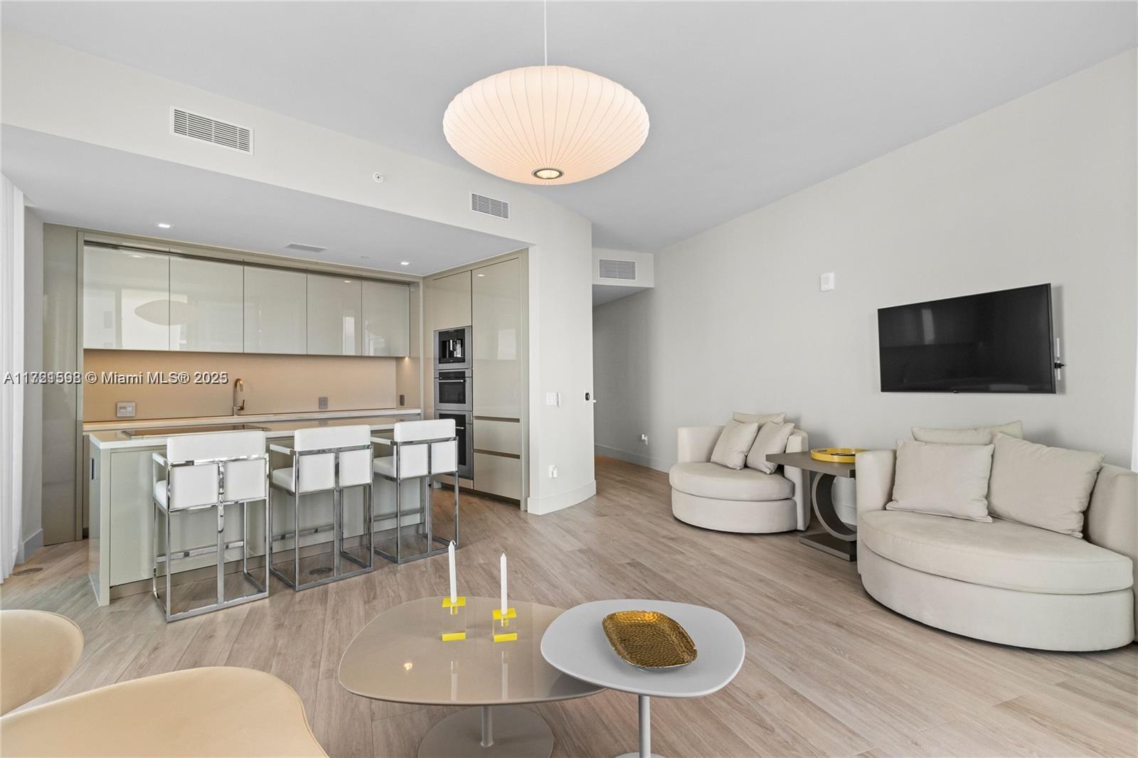 18975 Collins Ave #1605, Sunny Isles Beach FL 33160
