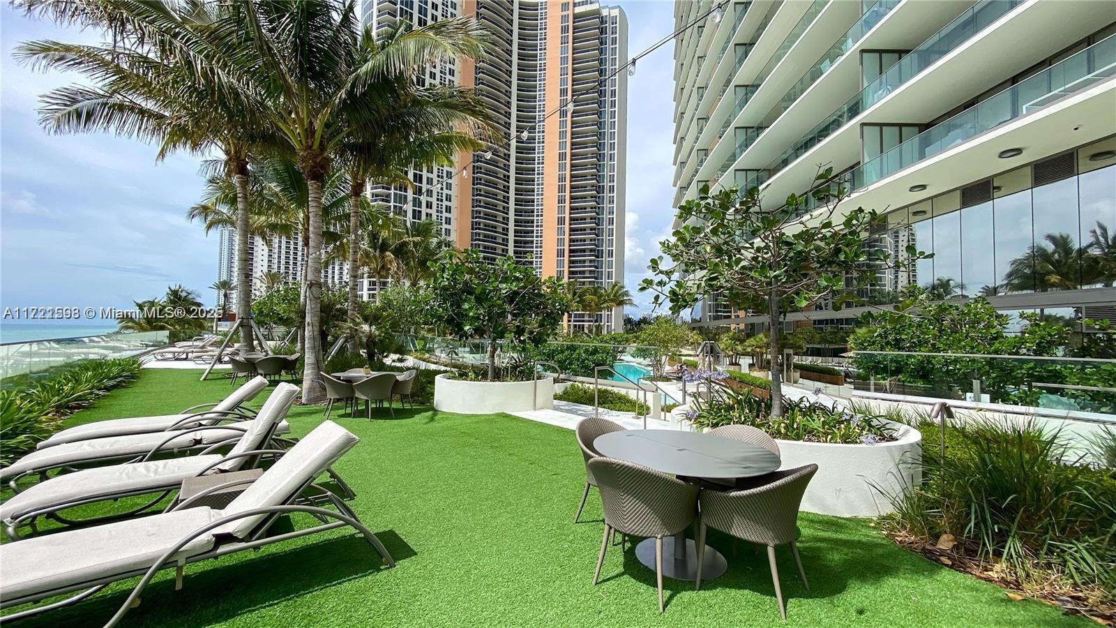 18975 Collins Ave #1605, Sunny Isles Beach FL 33160