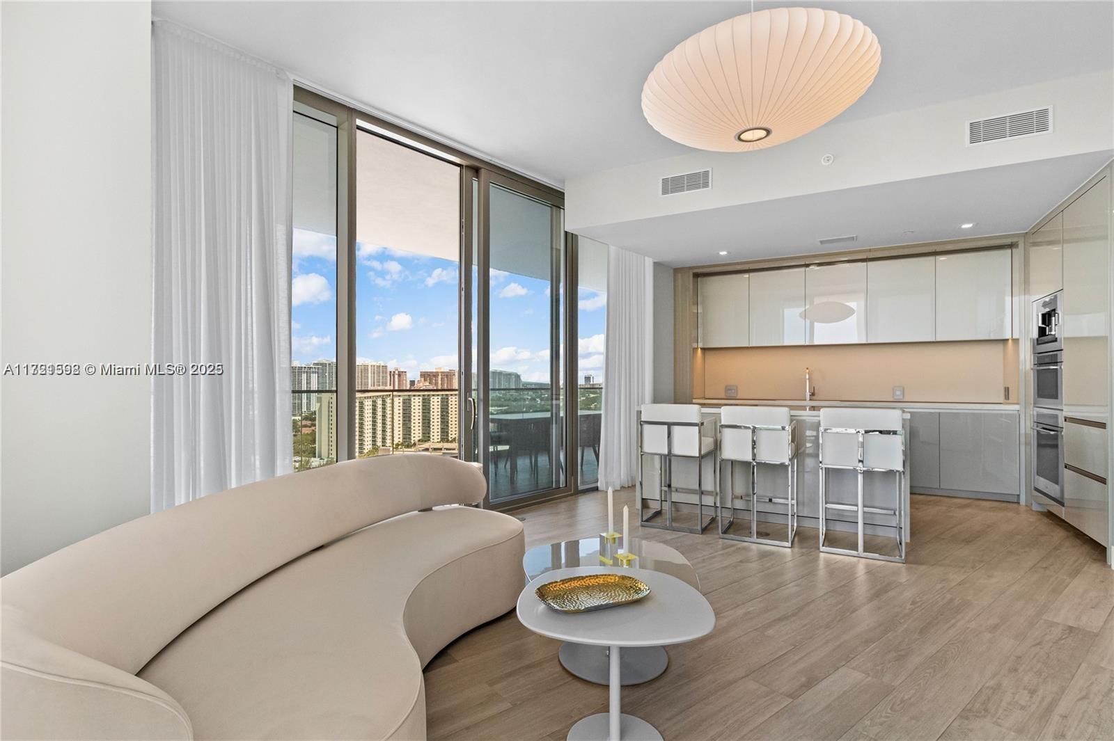 18975 Collins Ave #1605, Sunny Isles Beach FL 33160