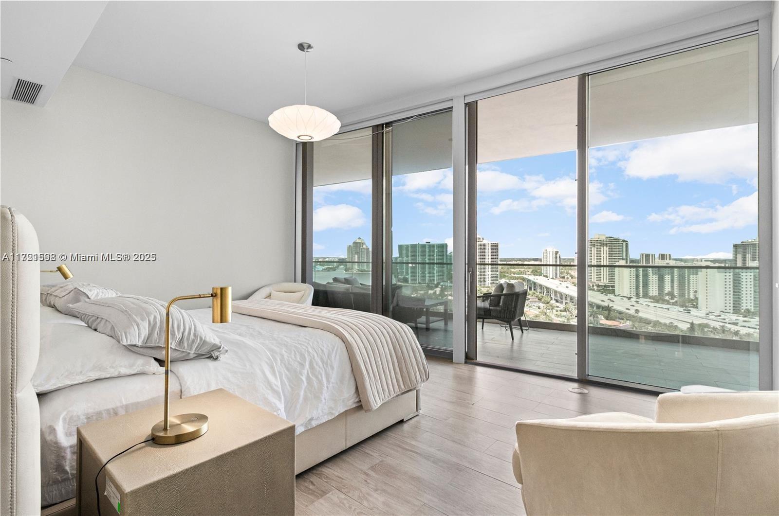18975 Collins Ave #1605, Sunny Isles Beach FL 33160