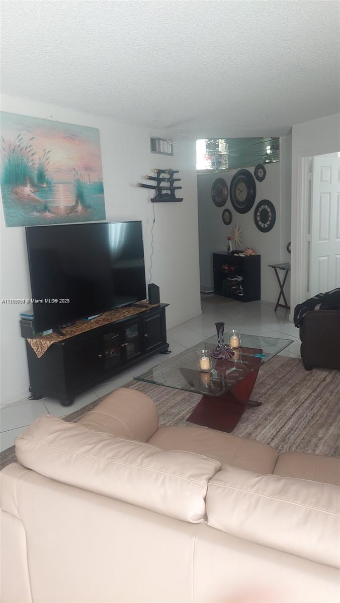 6921 Environ Blvd #4P, Lauderhill, Florida image 13