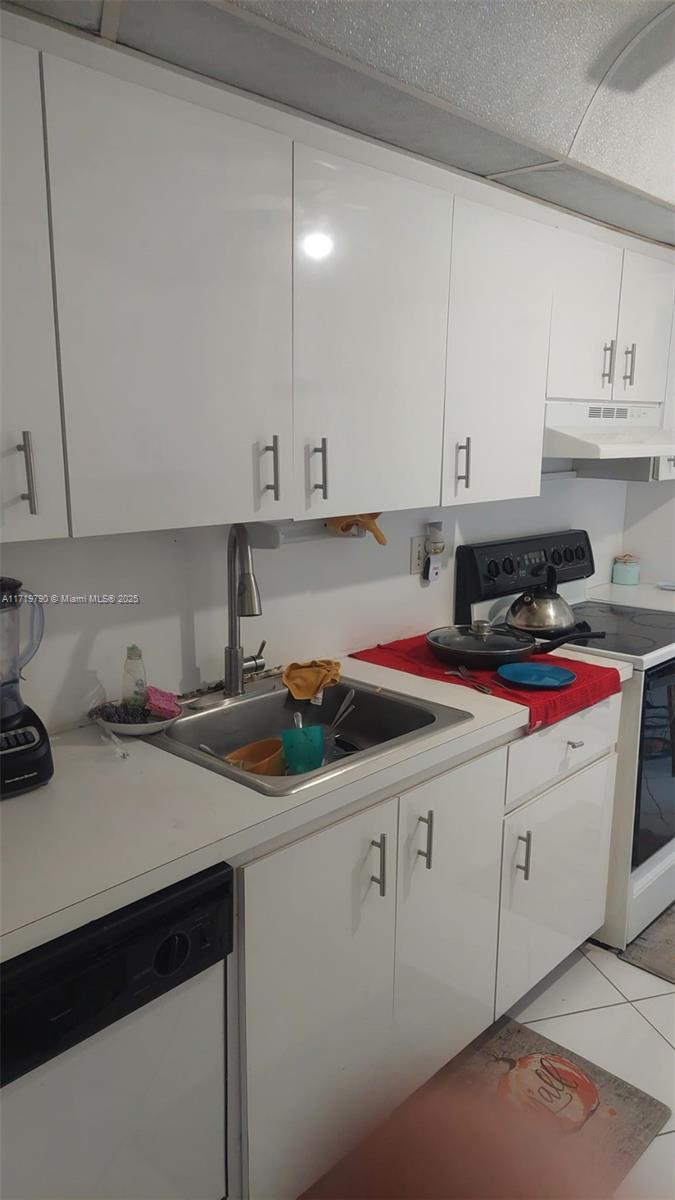 6921 Environ Blvd #4P, Lauderhill, Florida image 17