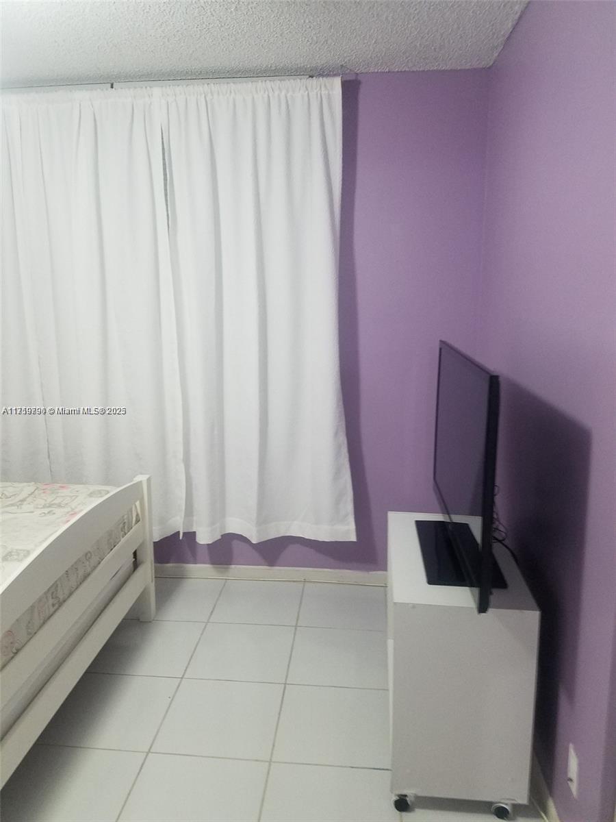 6921 Environ Blvd #4P, Lauderhill, Florida image 25