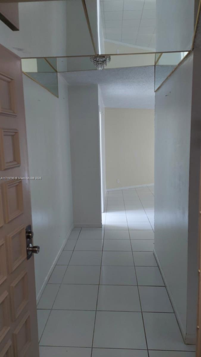 6921 Environ Blvd #4P, Lauderhill, Florida image 33