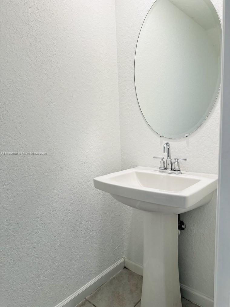 2944 NW 180th St, Miami Gardens, Florida image 11