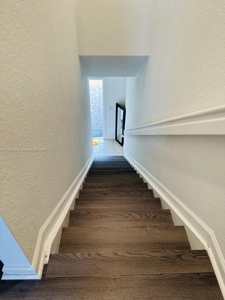 2944 NW 180th St, Miami Gardens, Florida image 19