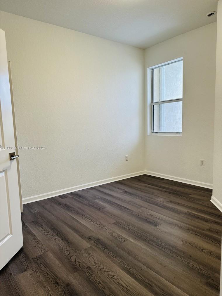 2944 NW 180th St, Miami Gardens, Florida image 23