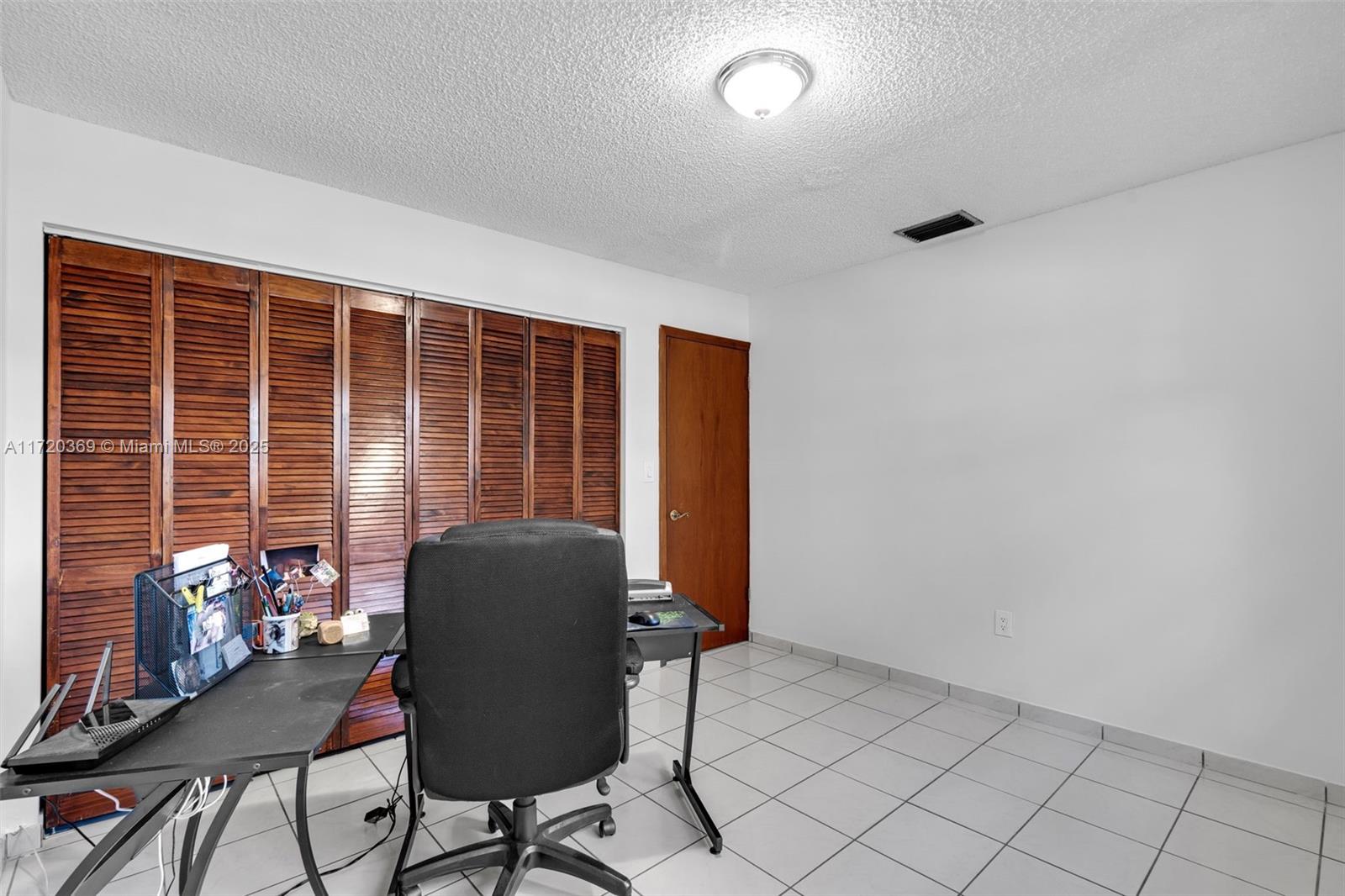 16902 NW 83rd Ave, Miami Lakes, Florida image 33