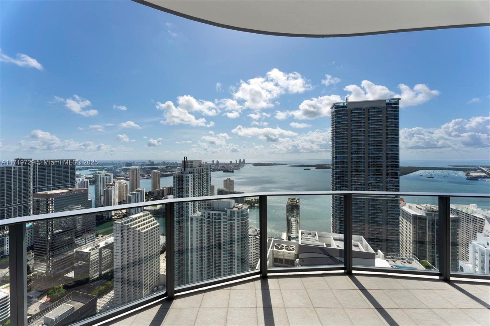 1000 Brickell Plz #PH6108, Miami FL 33131