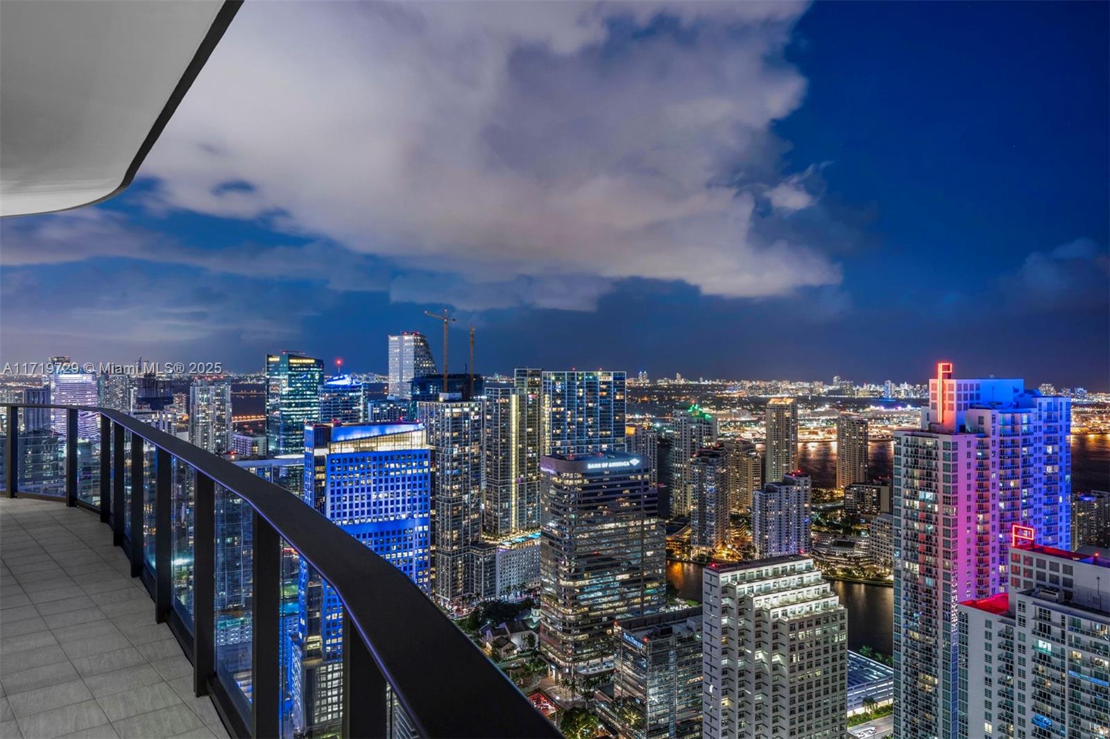 1000 Brickell Plz #PH6108, Miami FL 33131