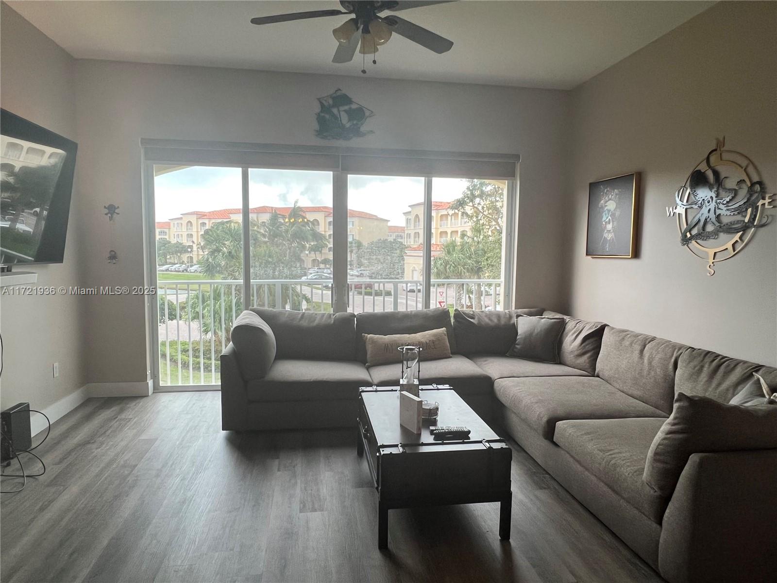 37 E Harbour Isle Dr E #206, Fort Pierce, Florida image 14