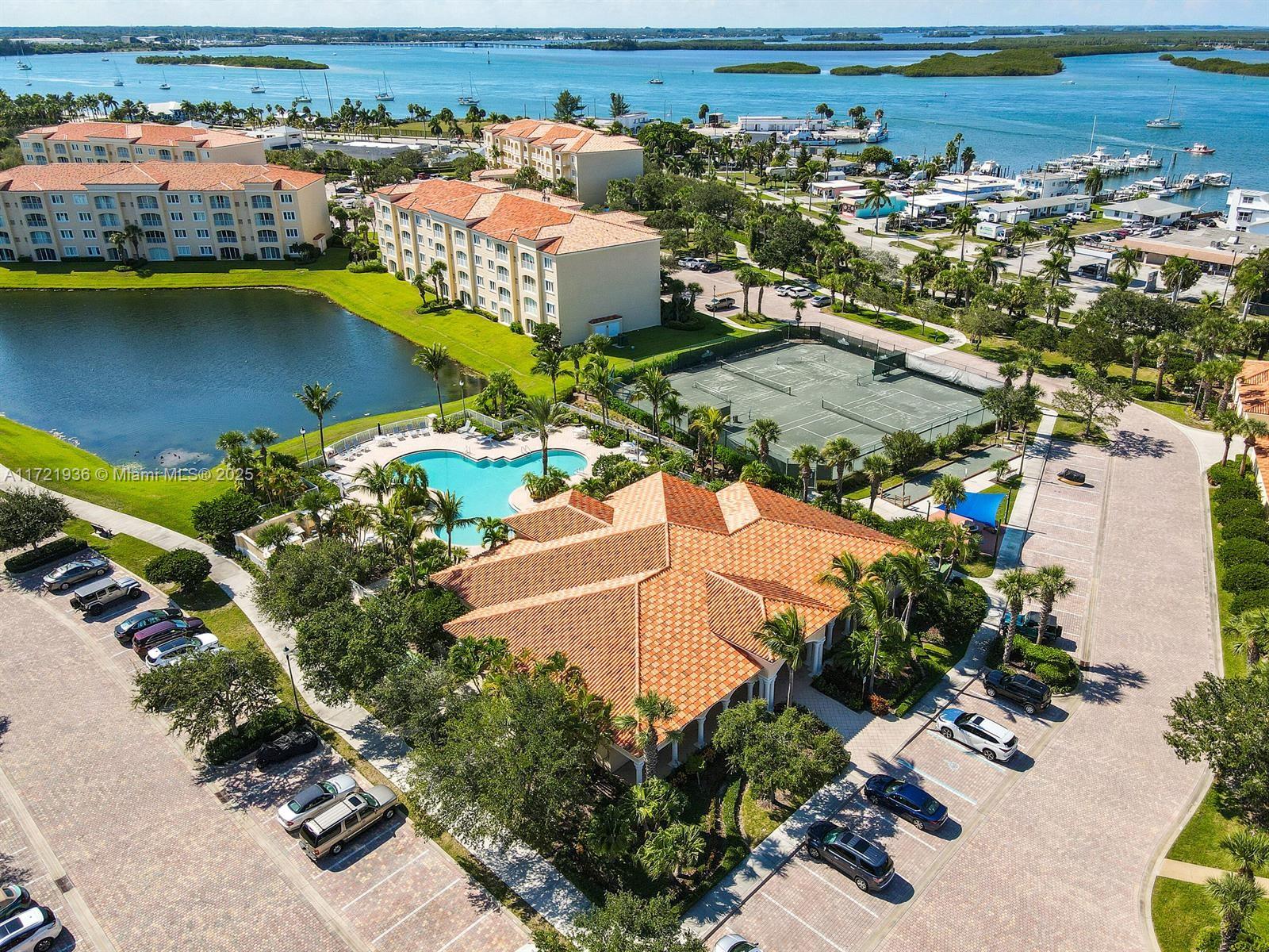 37 E Harbour Isle Dr E #206, Fort Pierce, Florida image 35