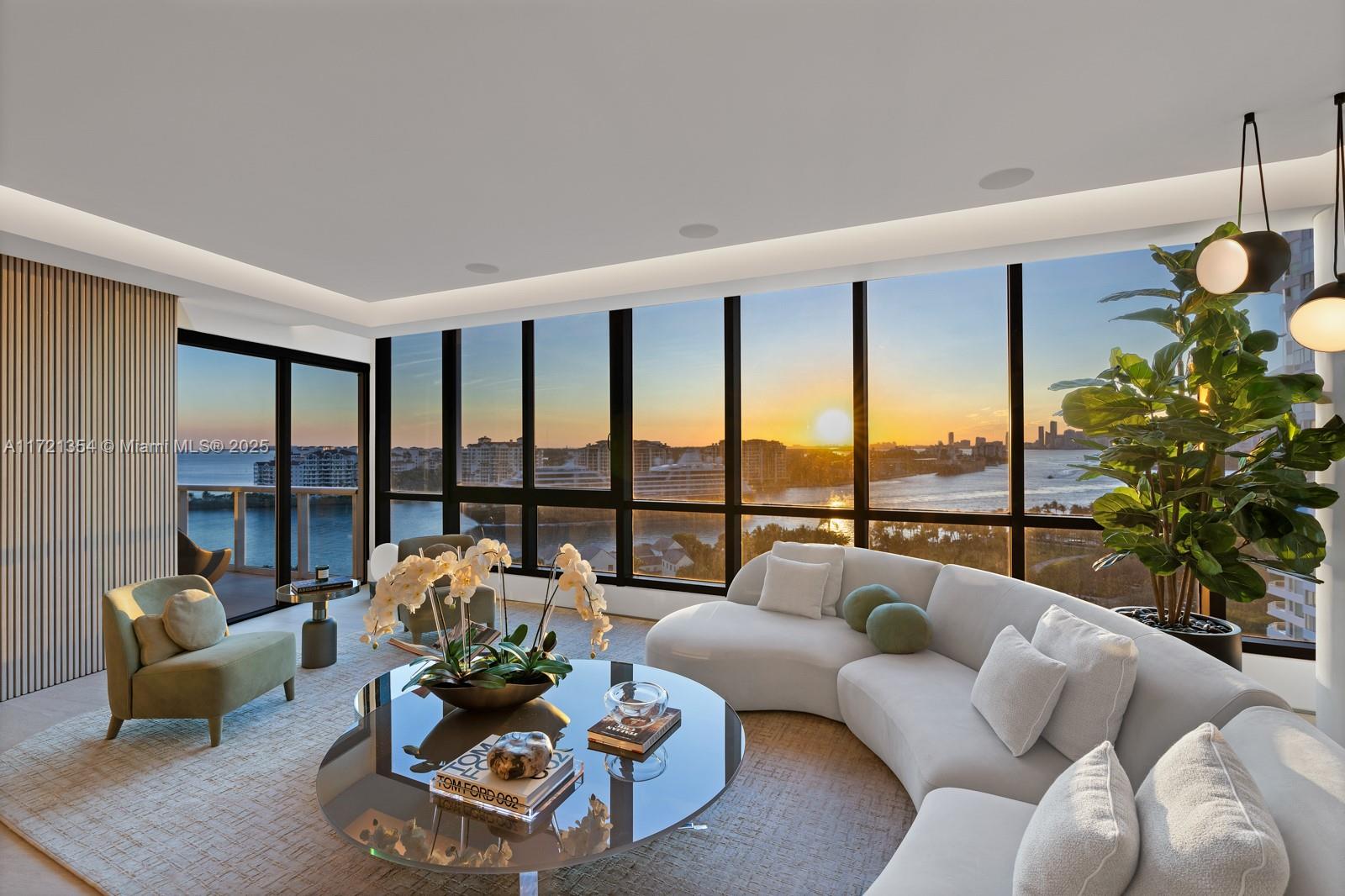 Apartamento à Venda em Miami Beach, FL