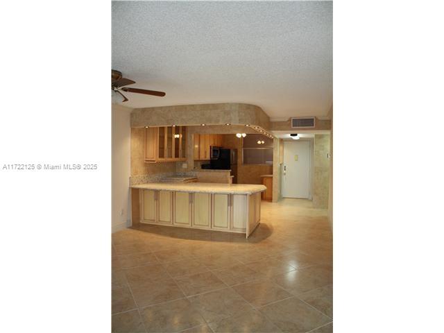 3651 Environ Blvd #562, Lauderhill, Florida image 7