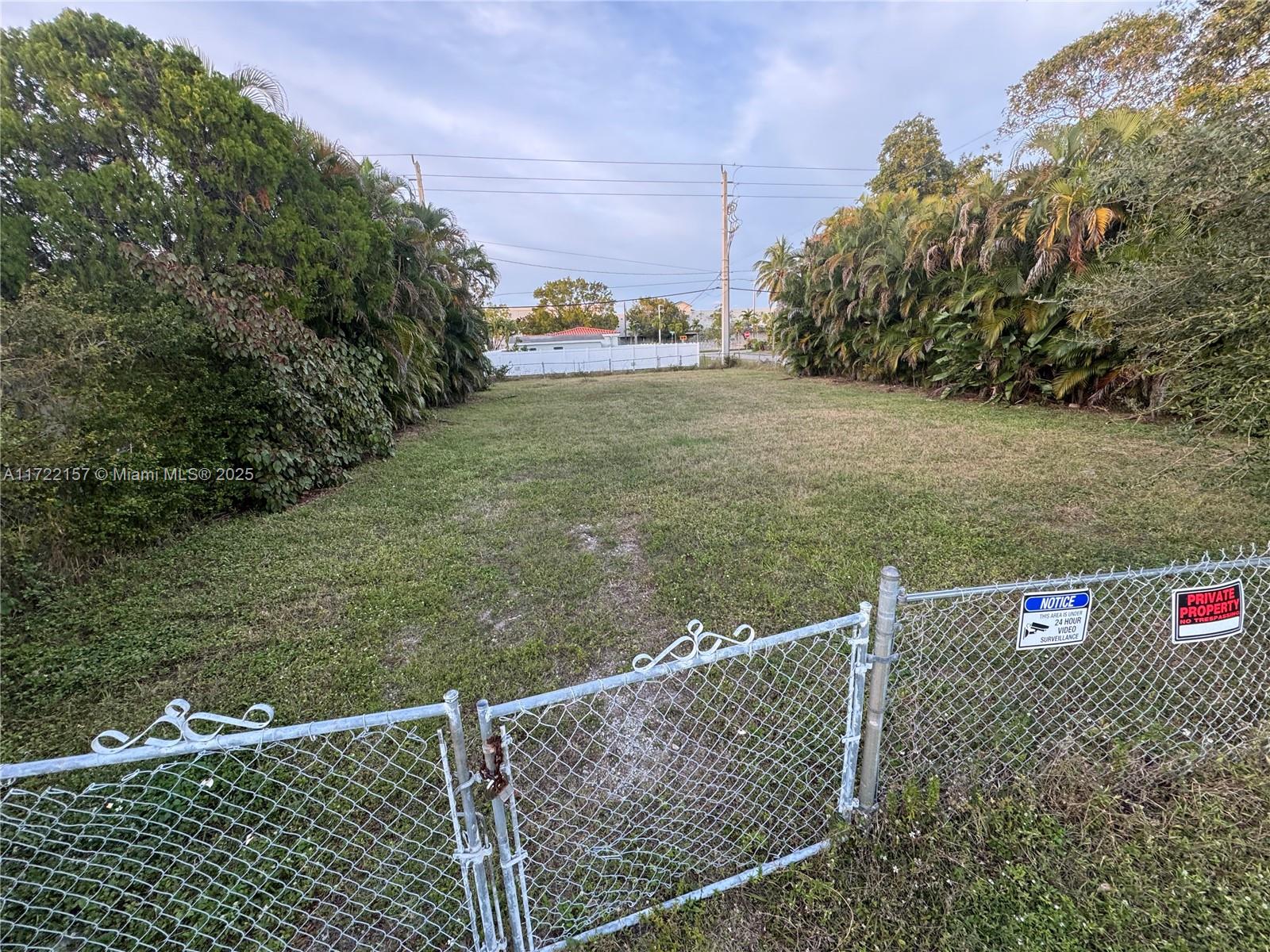 1595 NE 182nd St, North Miami Beach, Florida image 6