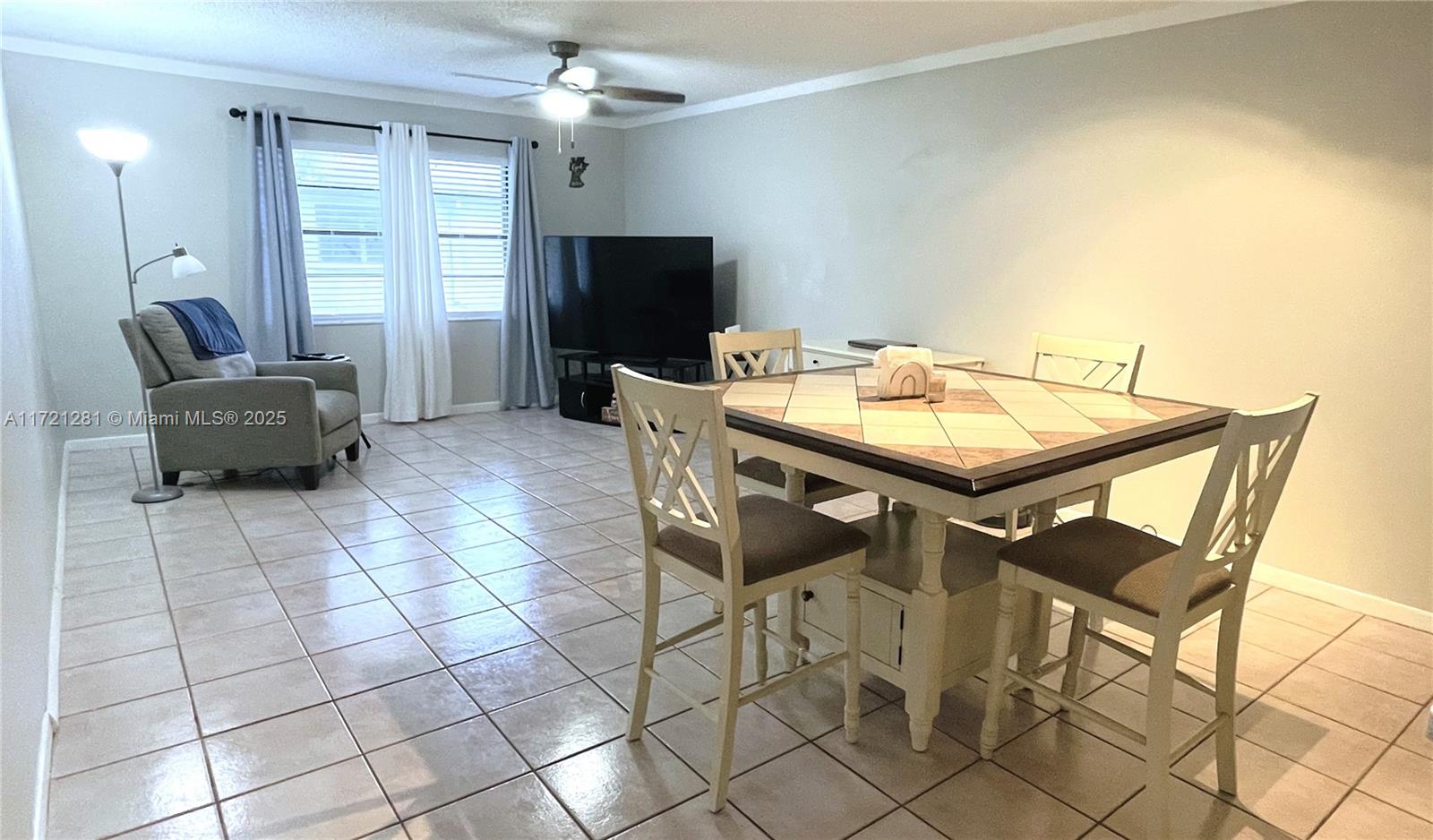 85 Conaskonk Cir #85, Royal Palm Beach, Florida image 19