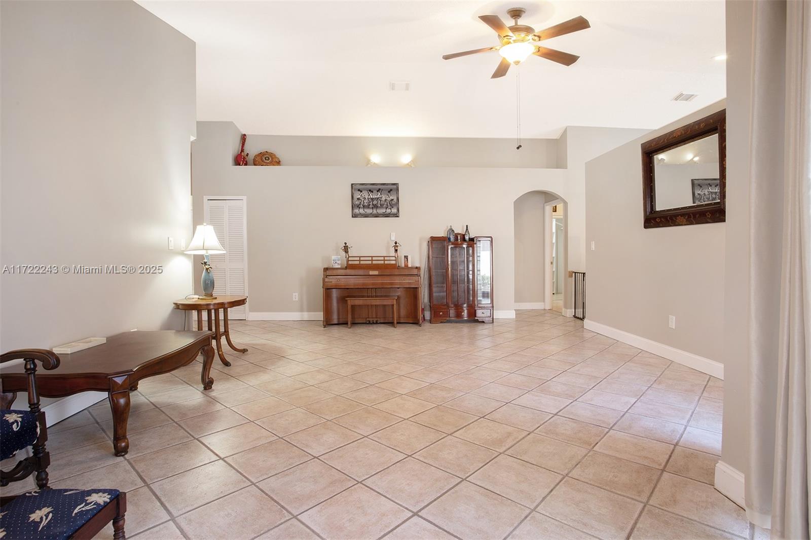 15310 SW 51st St, Miramar, Florida image 9