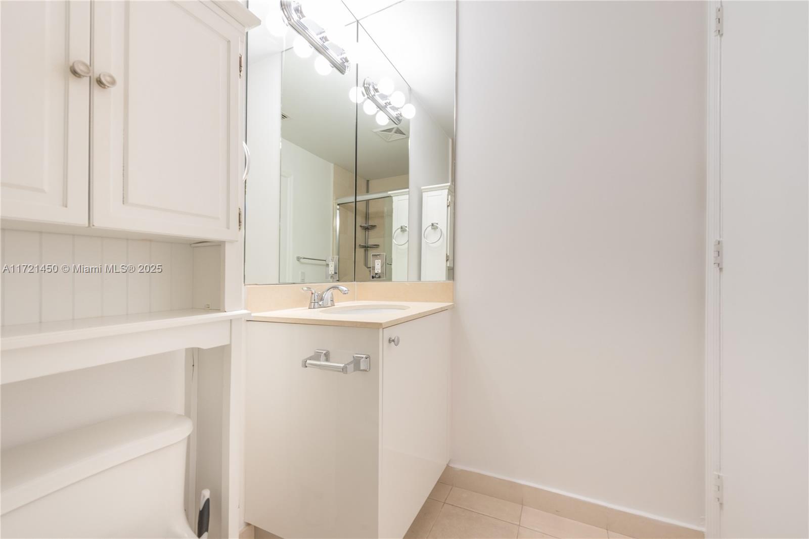 60 SW 13th St #2412, Miami FL 33130