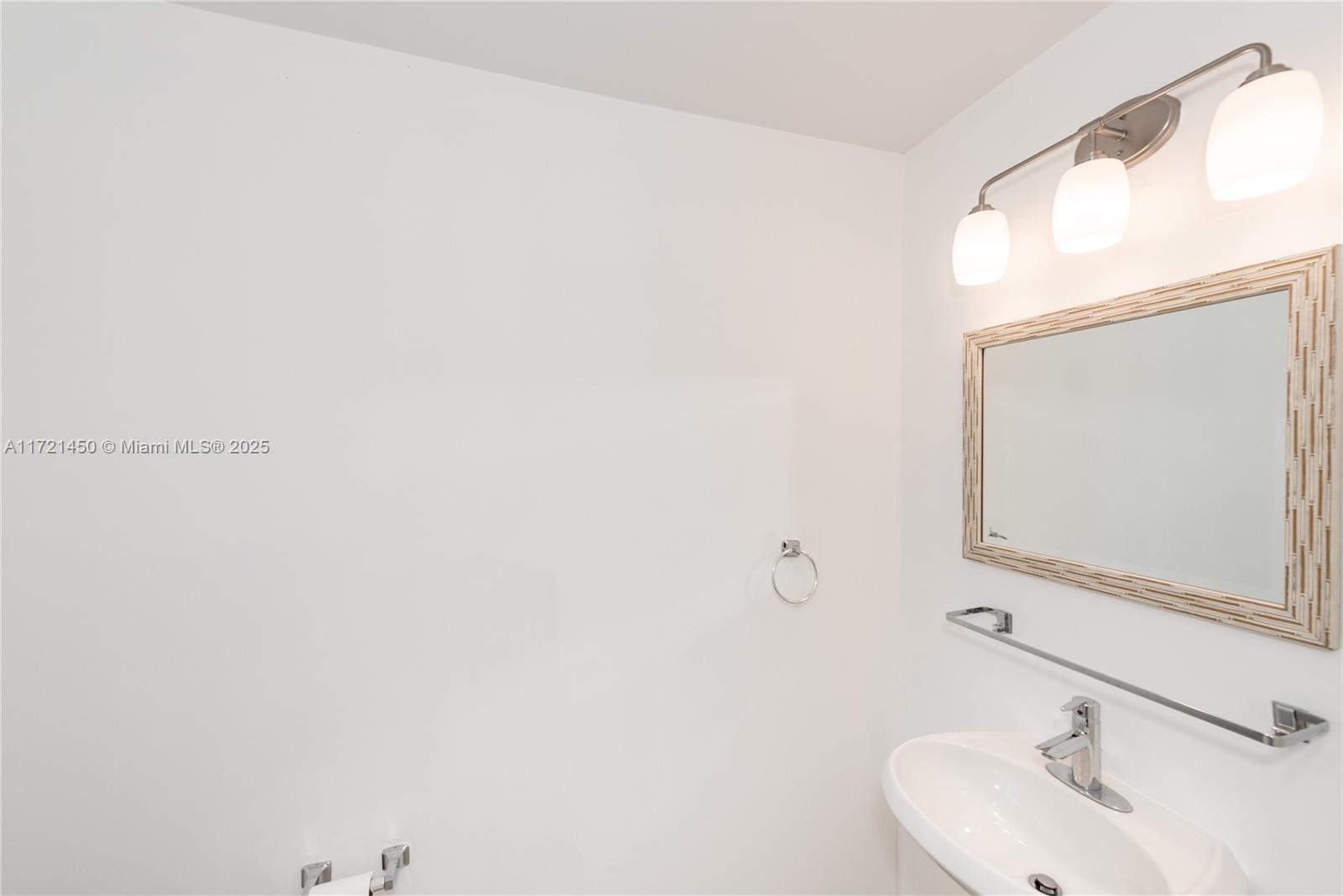60 SW 13th St #2412, Miami FL 33130