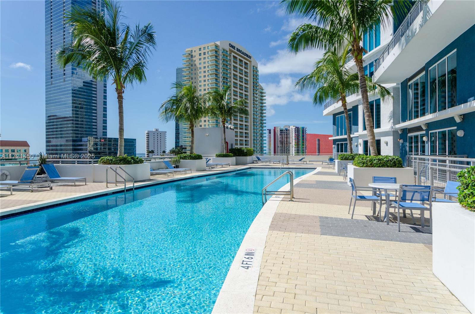 60 SW 13th St #2412, Miami FL 33130