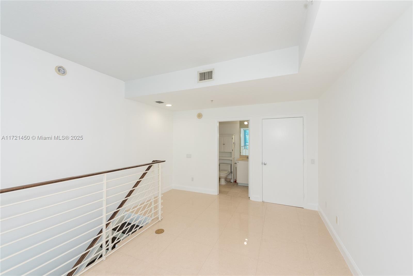 60 SW 13th St #2412, Miami FL 33130
