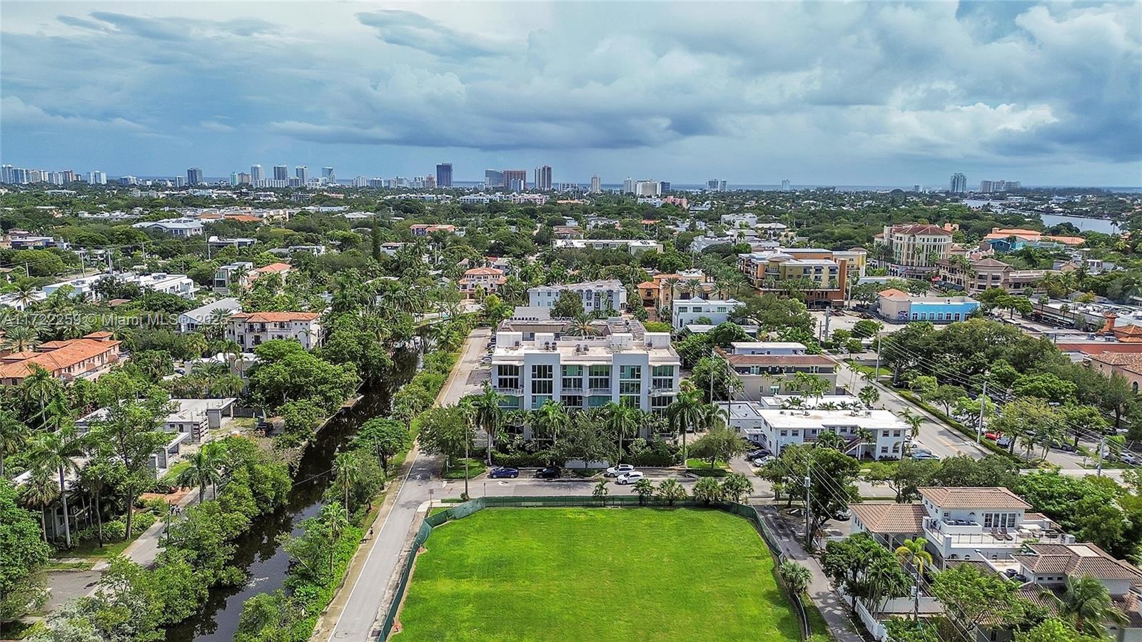 924 SE 2nd St #8, Fort Lauderdale, Florida image 31