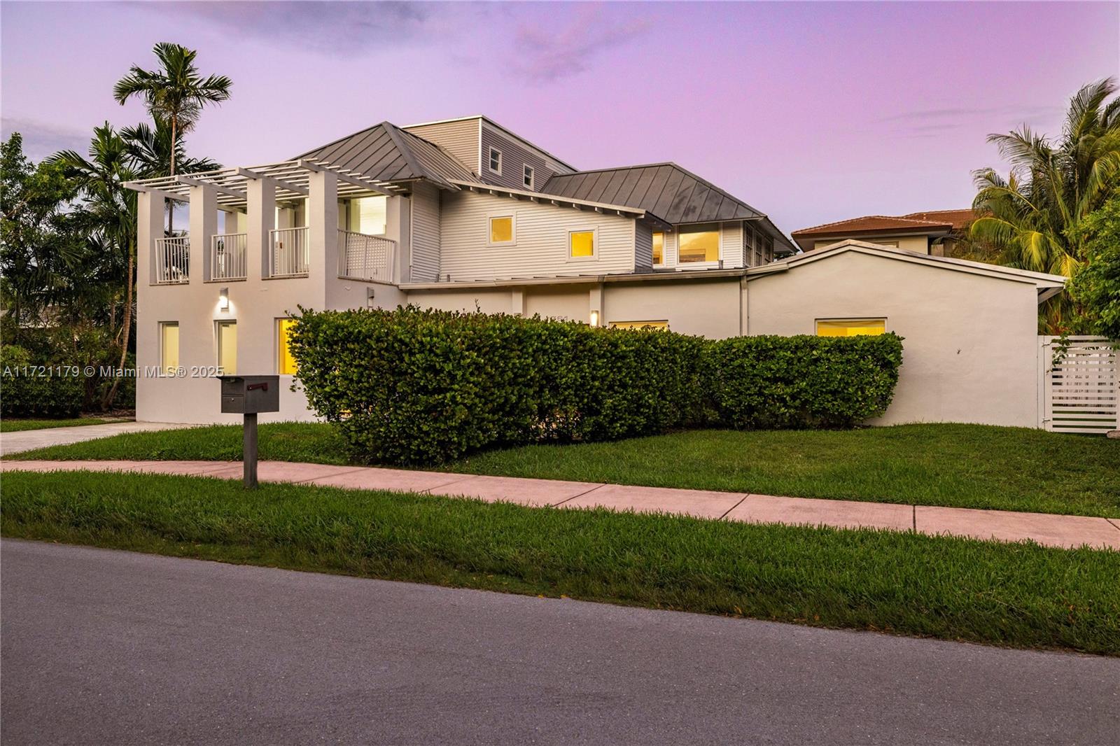 761 Ridgewood Rd, Key Biscayne, Florida image 9