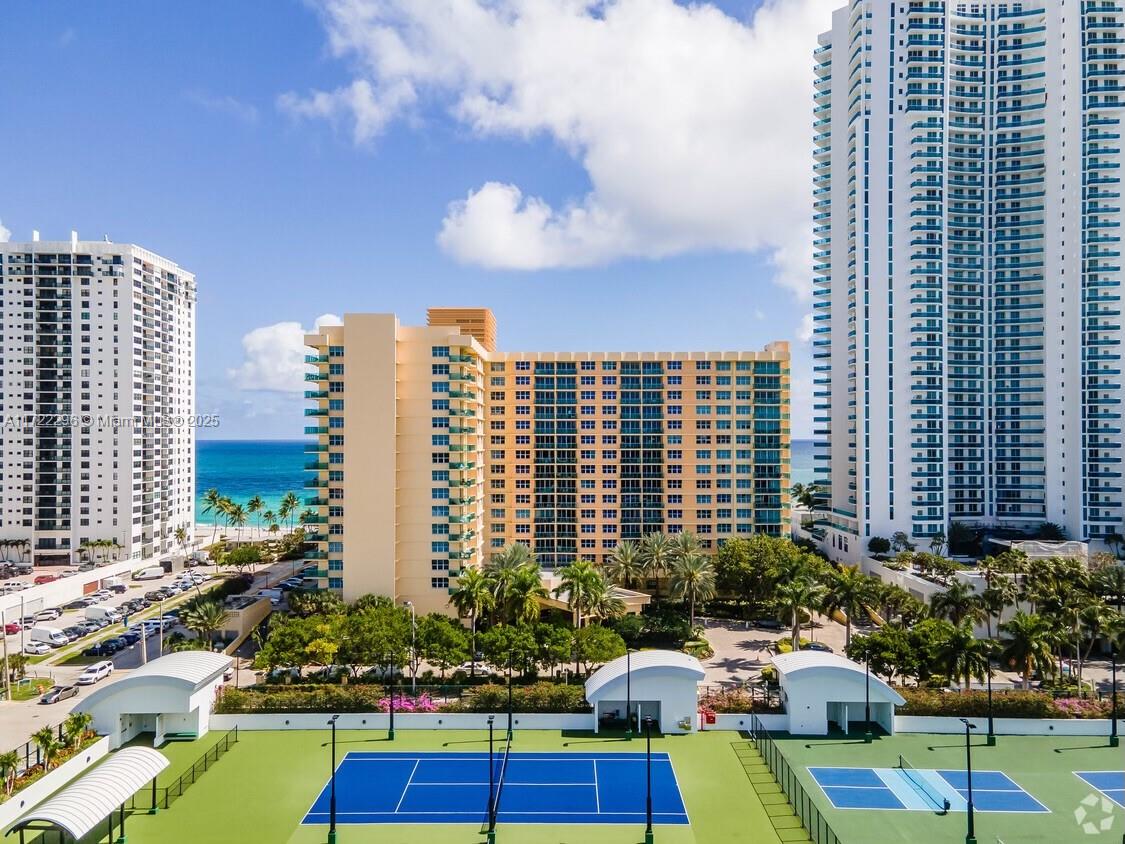 2501 S Ocean Dr #438, Hollywood, Florida image 3