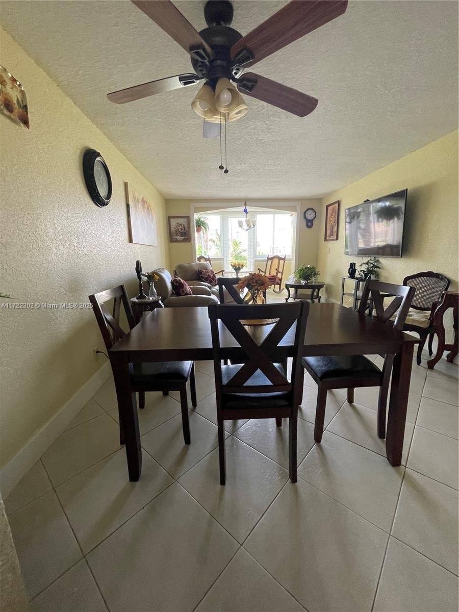 9041 Sunrise Lakes Blvd #108, Sunrise, Florida image 12