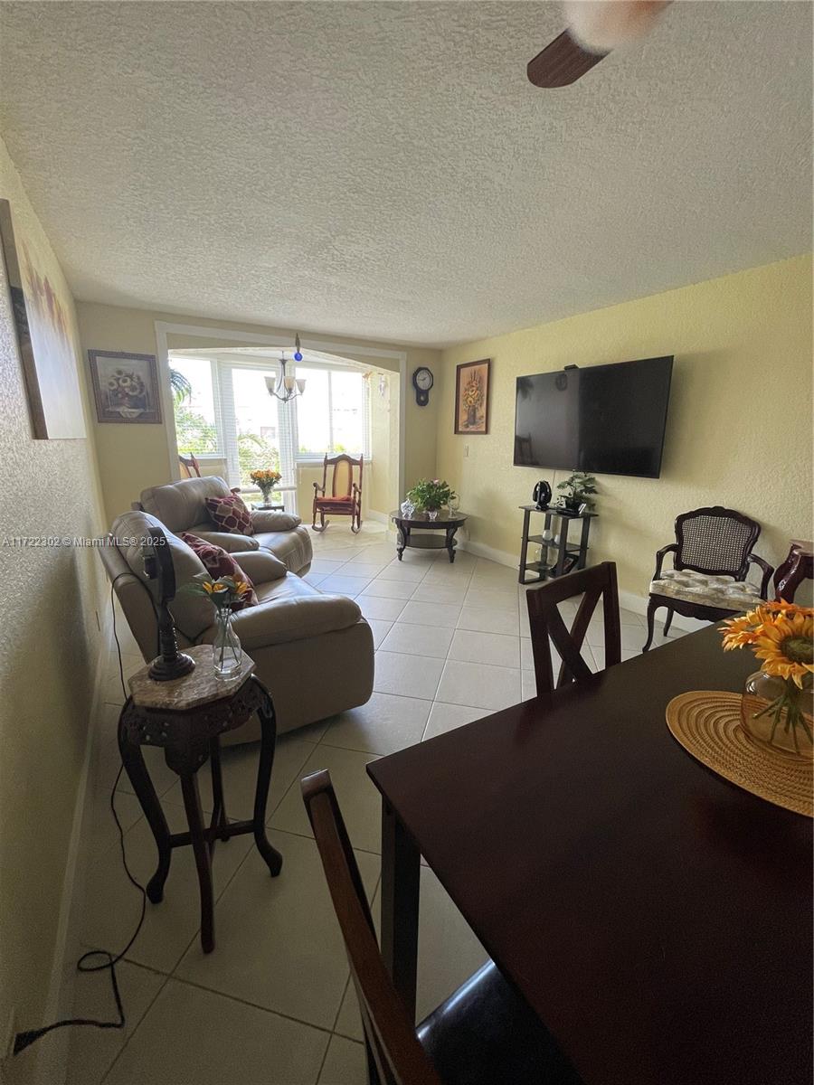 9041 Sunrise Lakes Blvd #108, Sunrise, Florida image 15