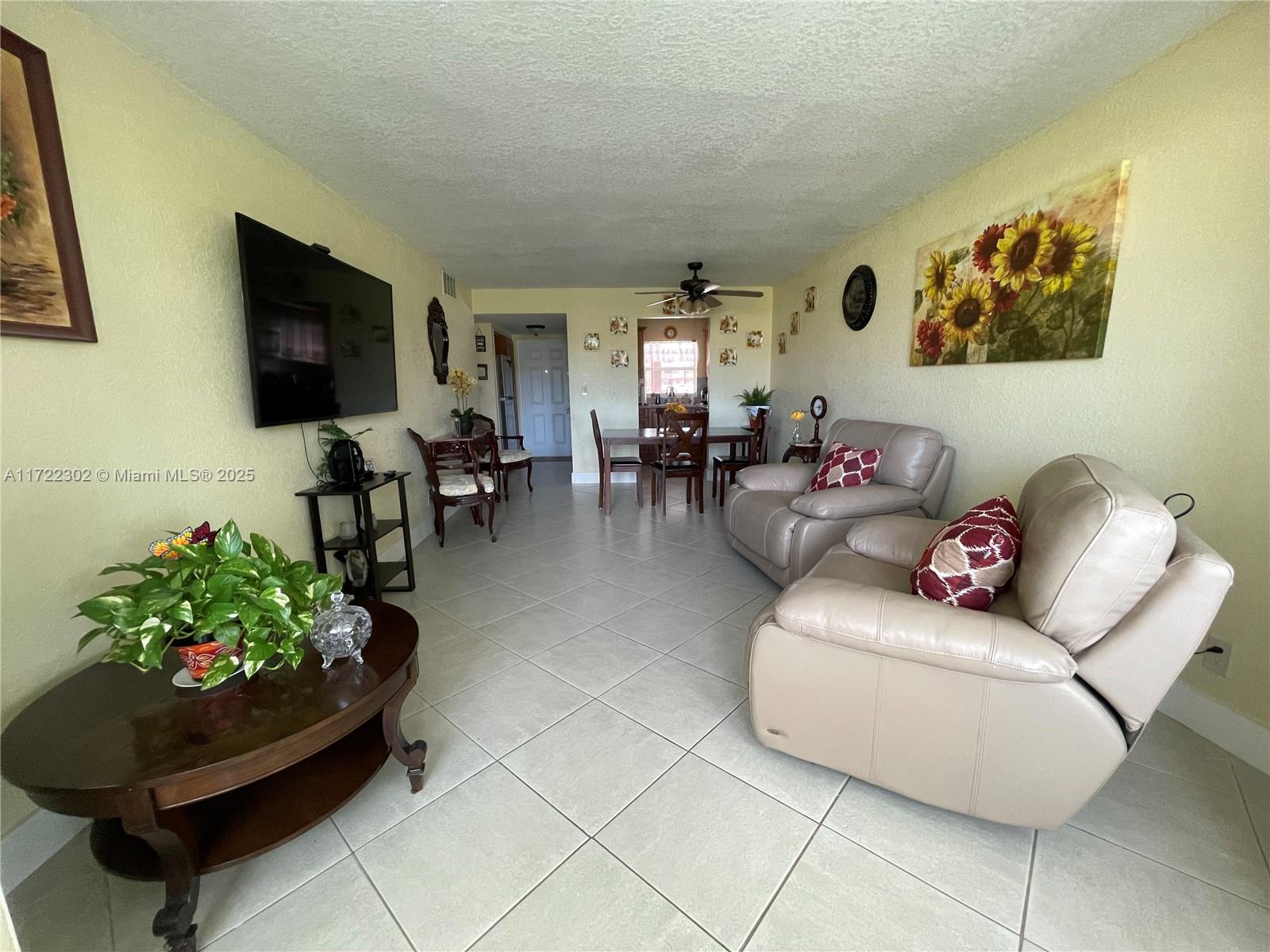 9041 Sunrise Lakes Blvd #108, Sunrise, Florida image 16