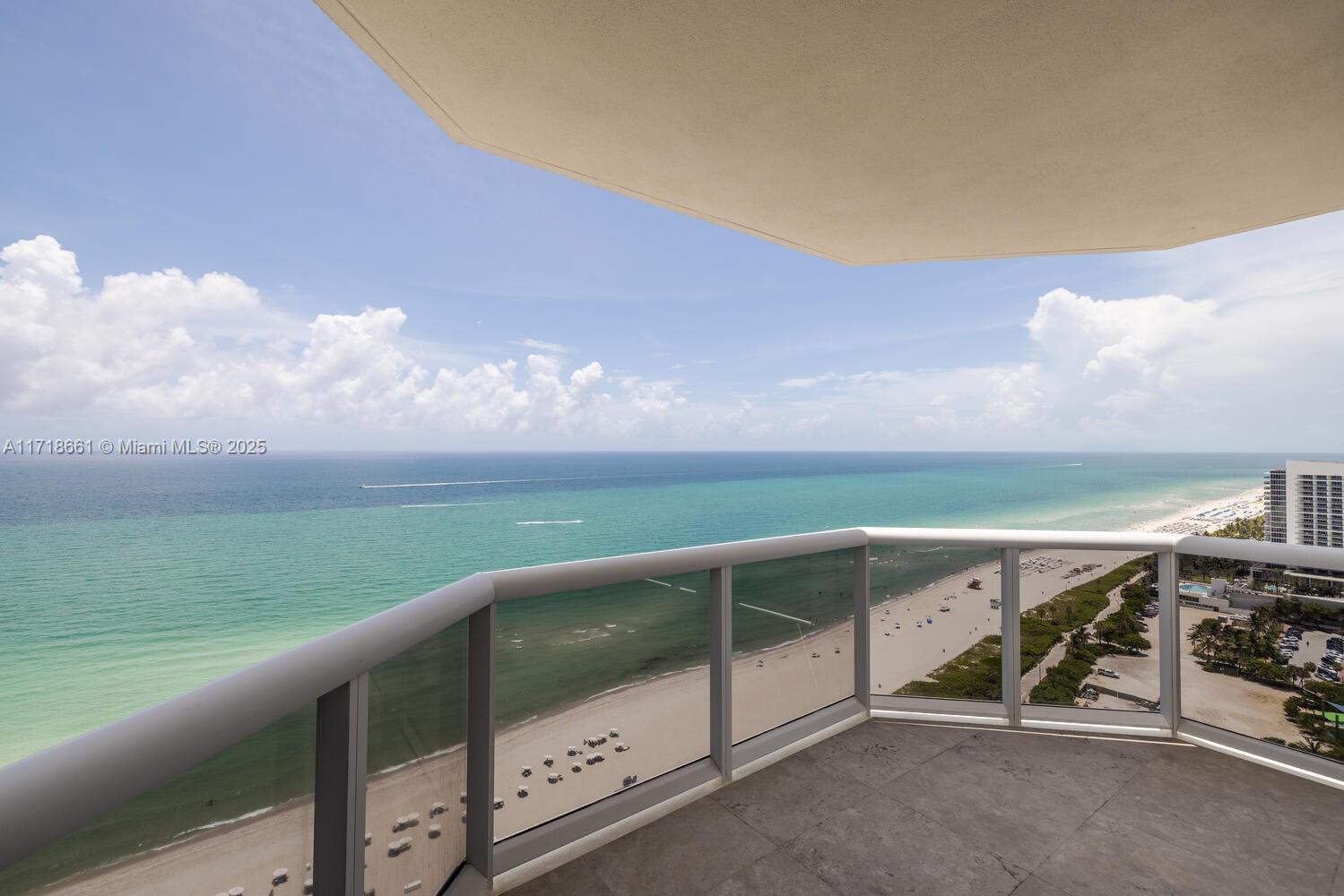 4779 Collins Ave #2703, Miami Beach FL 33140