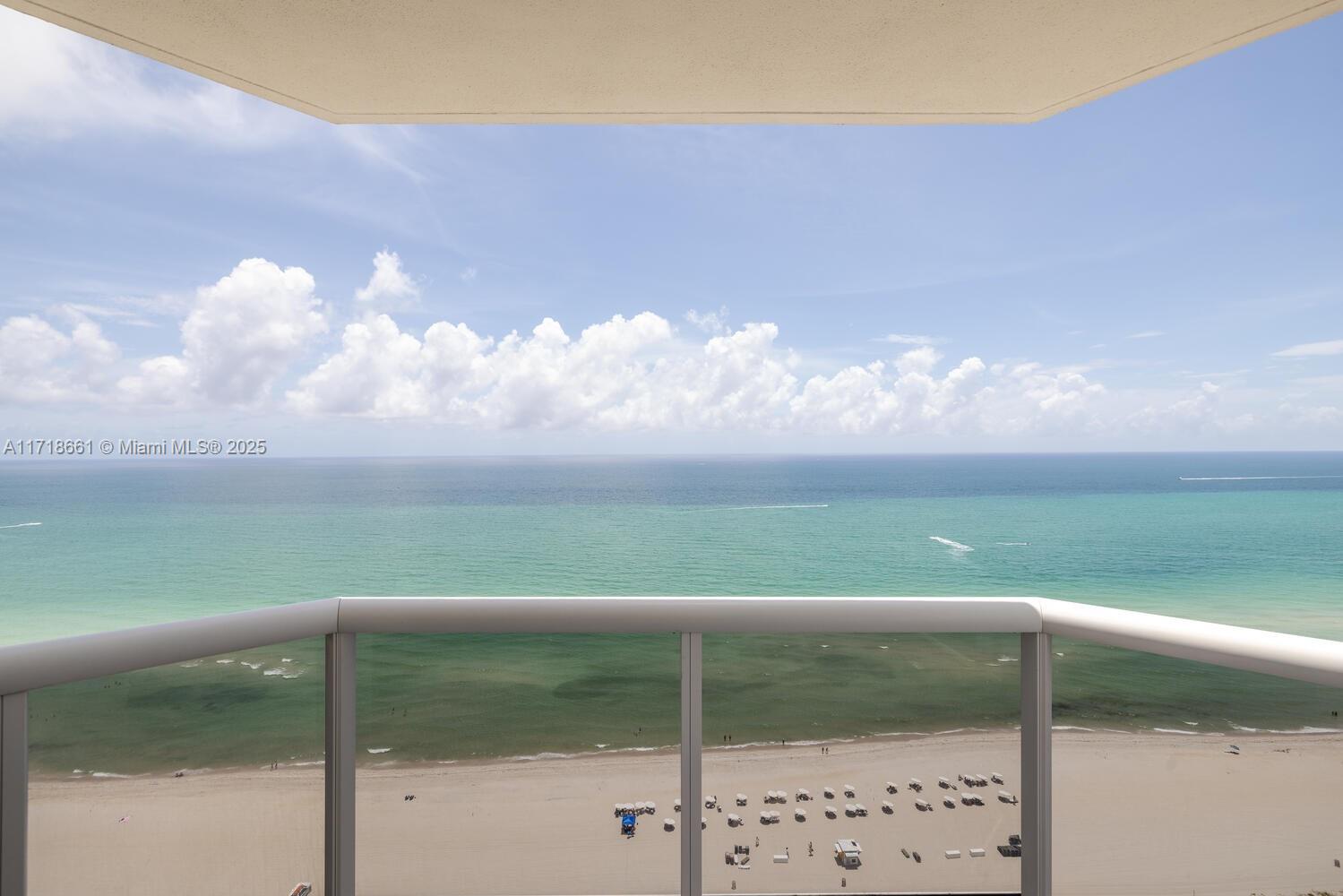 4779 Collins Ave #2703, Miami Beach FL 33140
