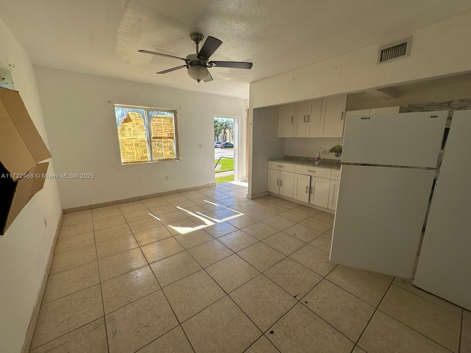 341 NW 84th St, Miami, Florida image 6