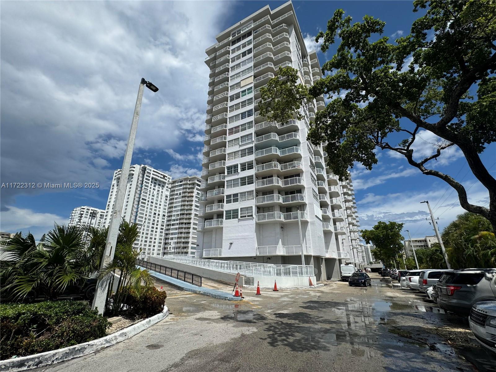 Listing Photo 17