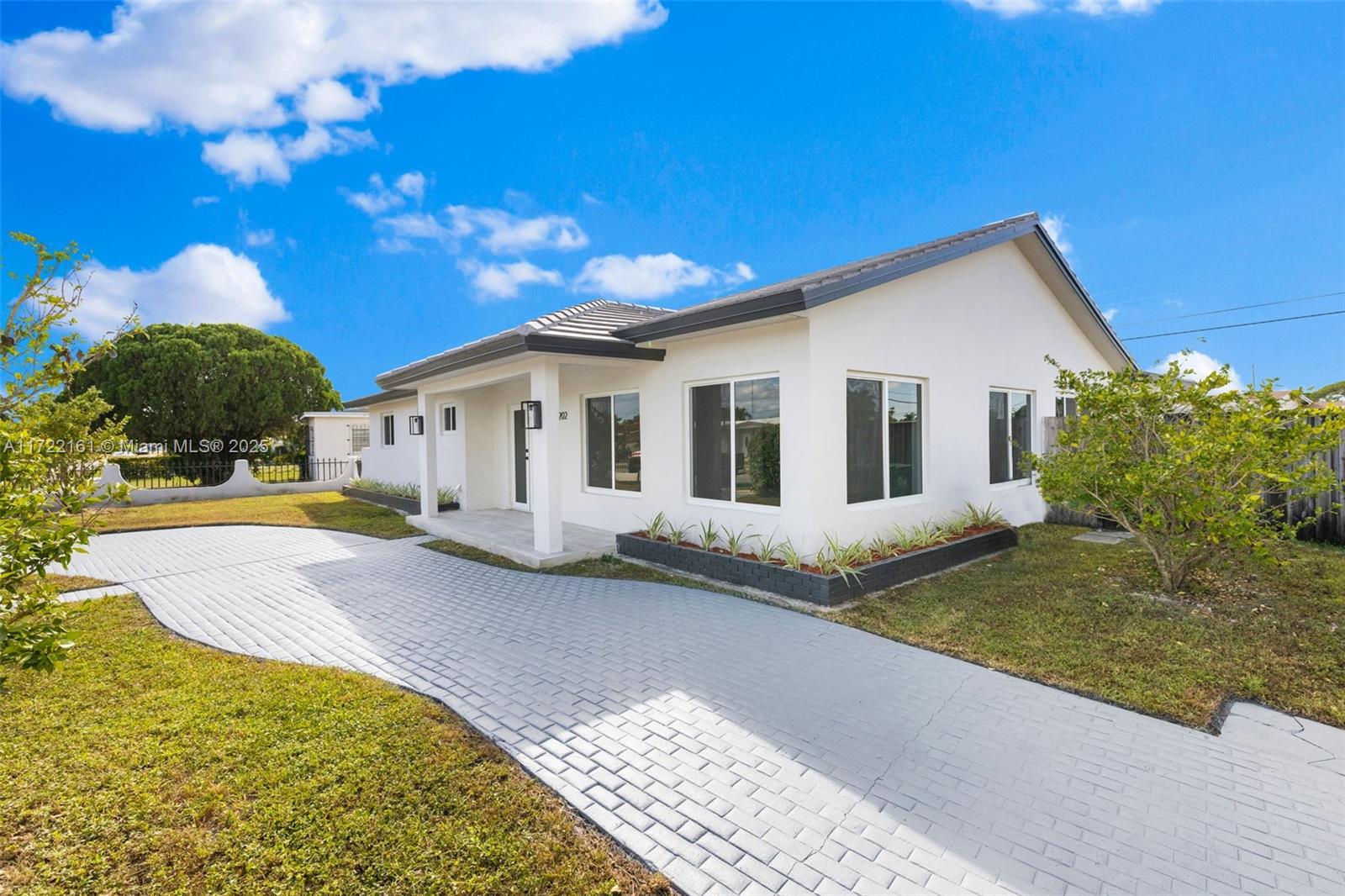 4202 SW 98th Ave, Miami, Florida image 3