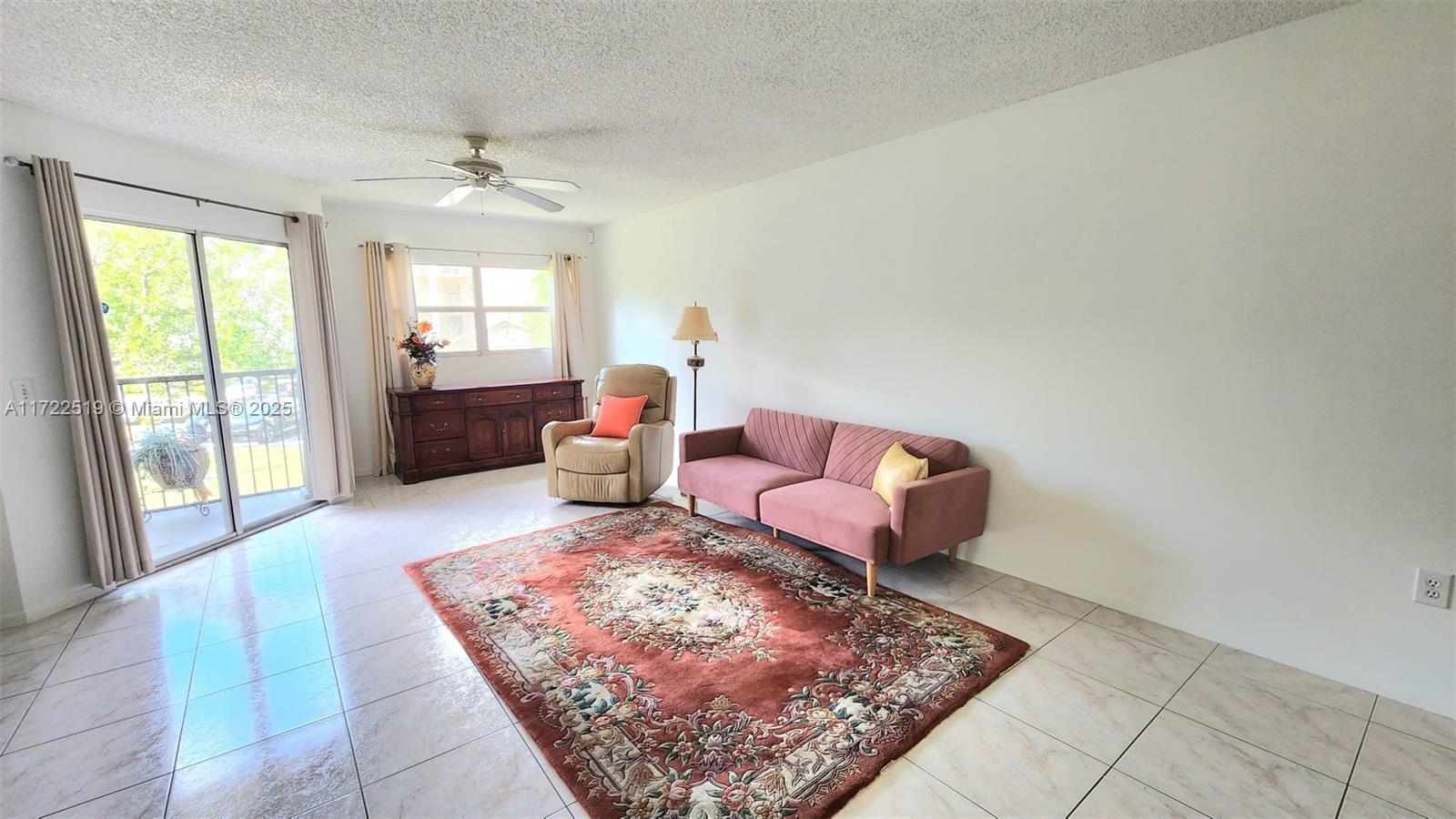 700 SW 137th Ave #212H, Pembroke Pines, Florida image 6