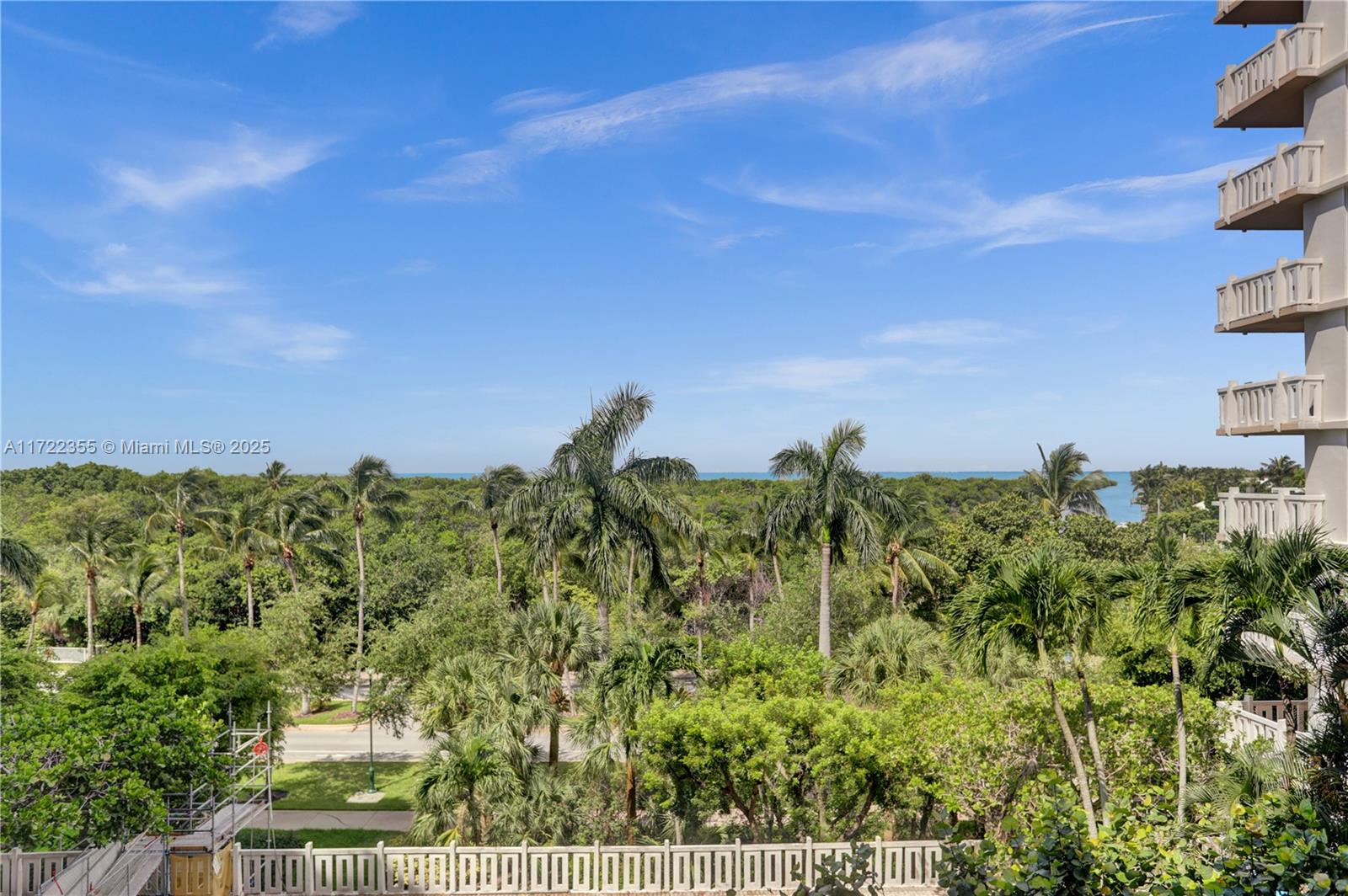 1121 Crandon Blvd #E405, Key Biscayne, Florida image 32