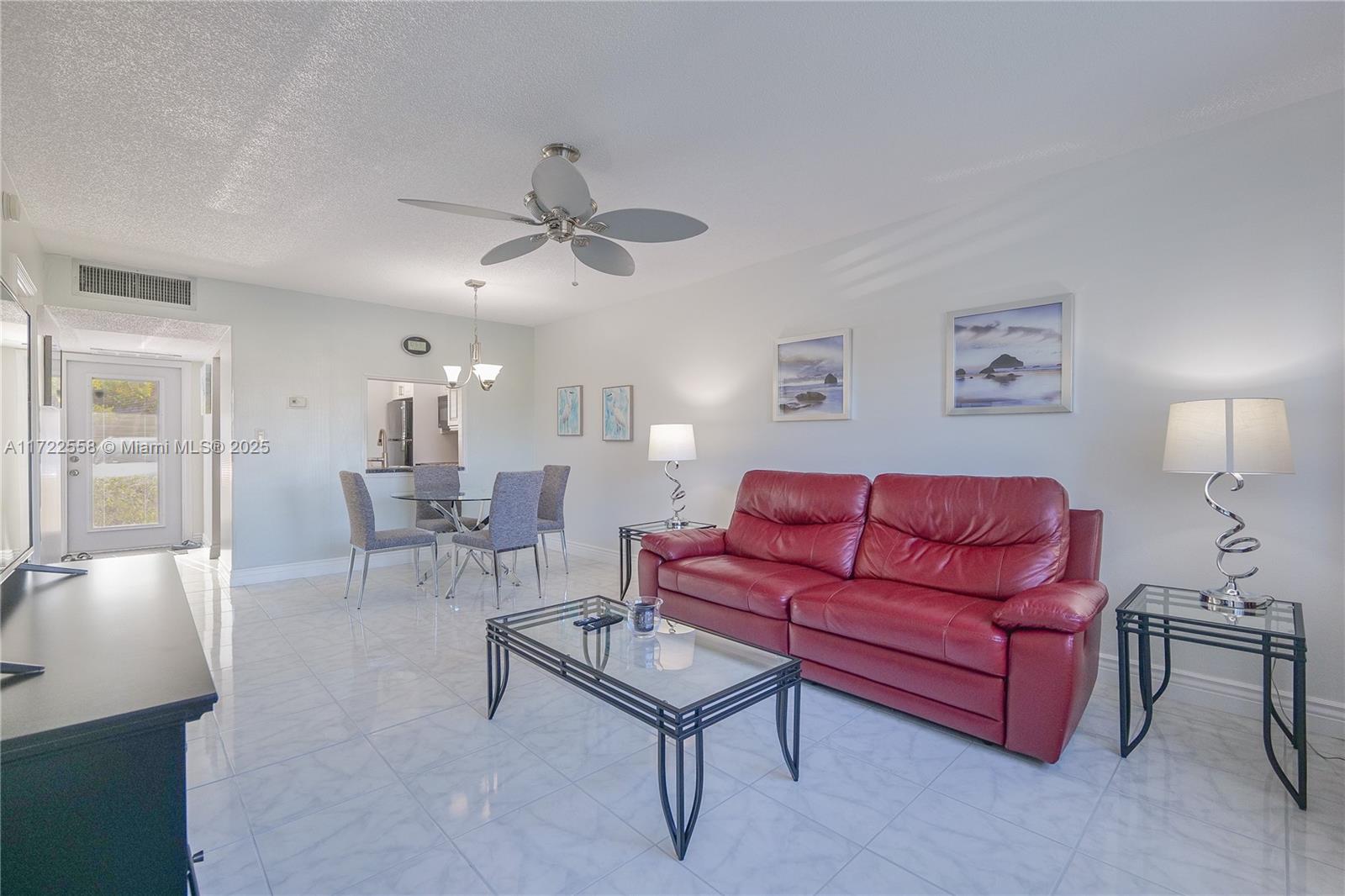 4801 NW 34th St #406, Lauderdale Lakes, Florida image 3