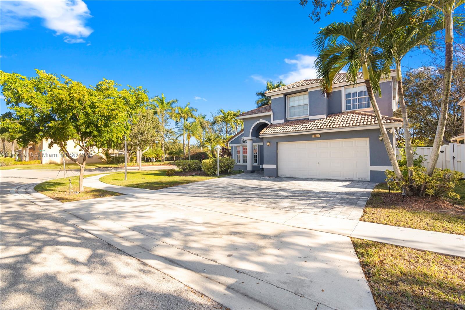 1131 NW 143rd Ave, Pembroke Pines, Florida image 44