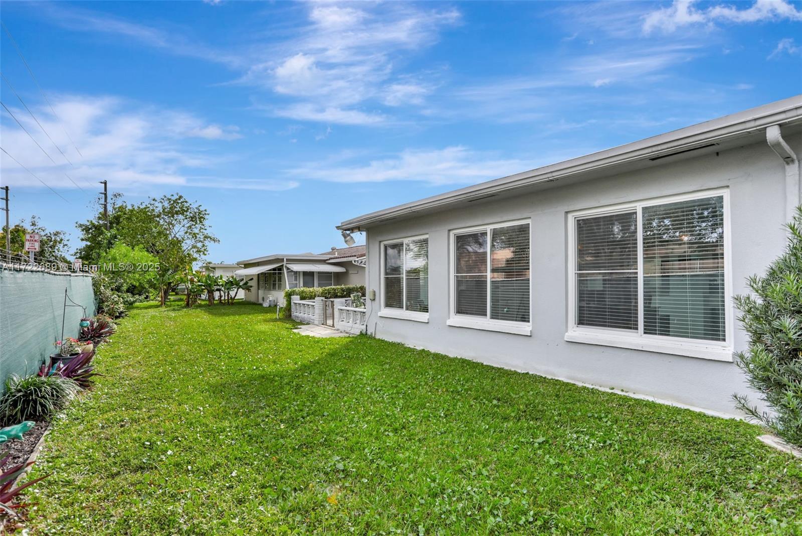 4520 NW 43rd Ave, Tamarac, Florida image 4