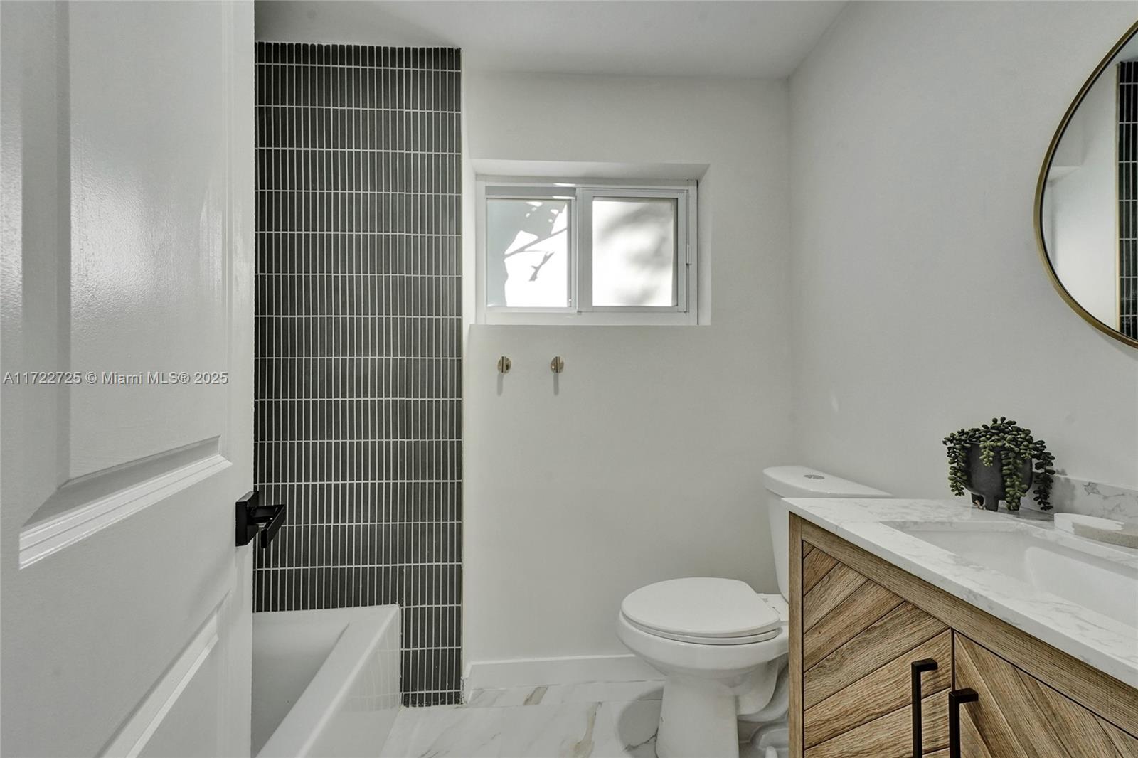 Listing Photo 28