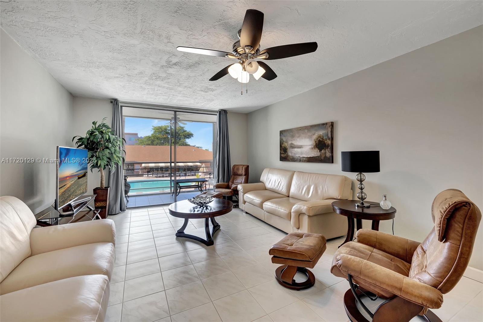 2811 Somerset Dr #203, Lauderdale Lakes, Florida image 13