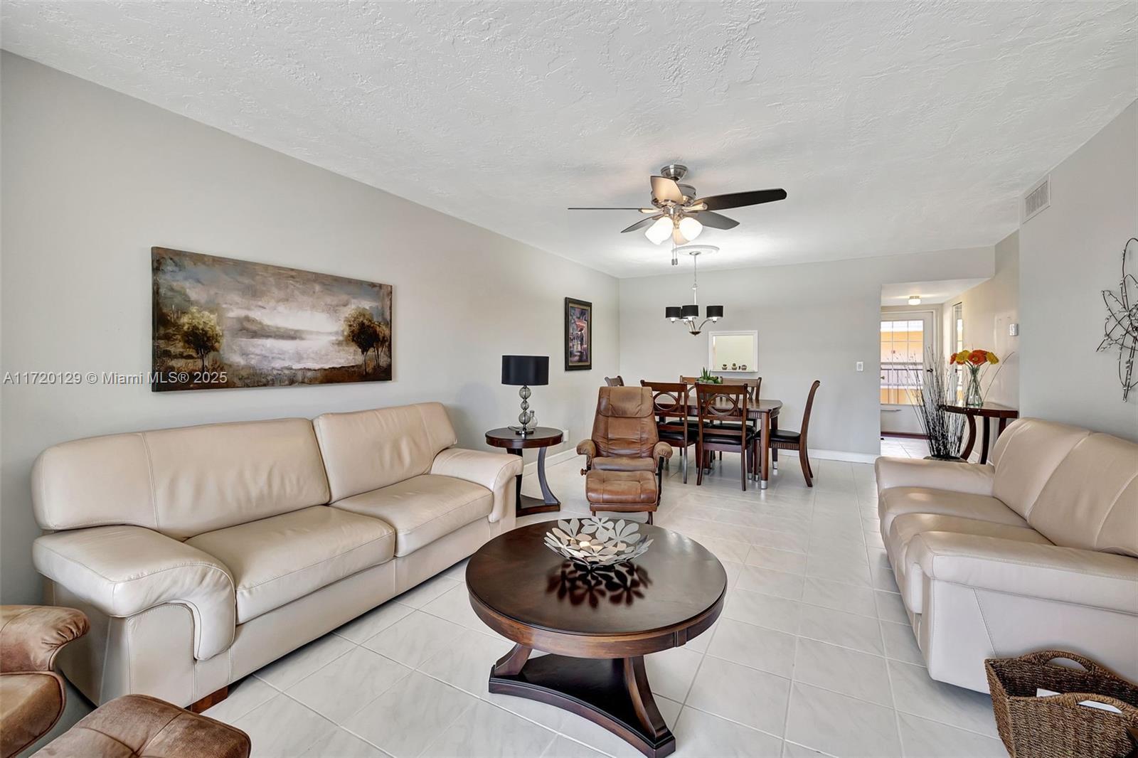 2811 Somerset Dr #203, Lauderdale Lakes, Florida image 6