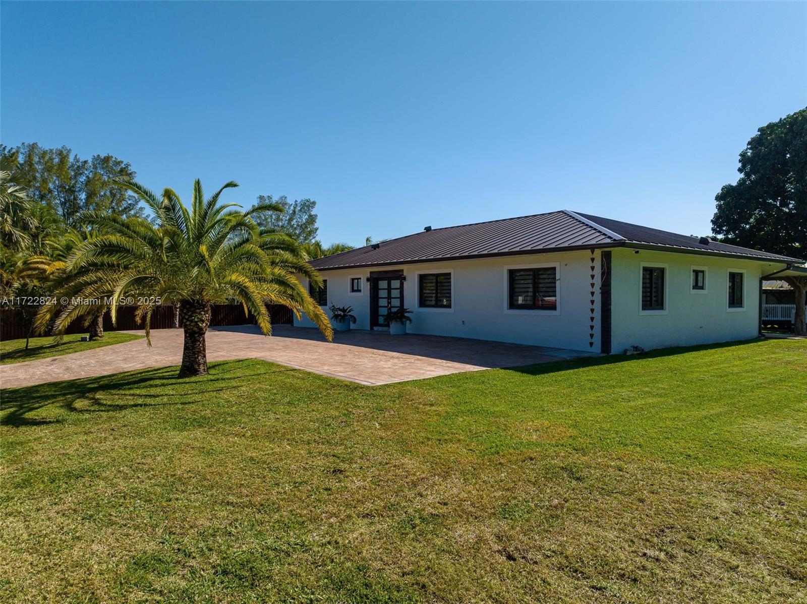 Residential, Homestead, Florida image 14