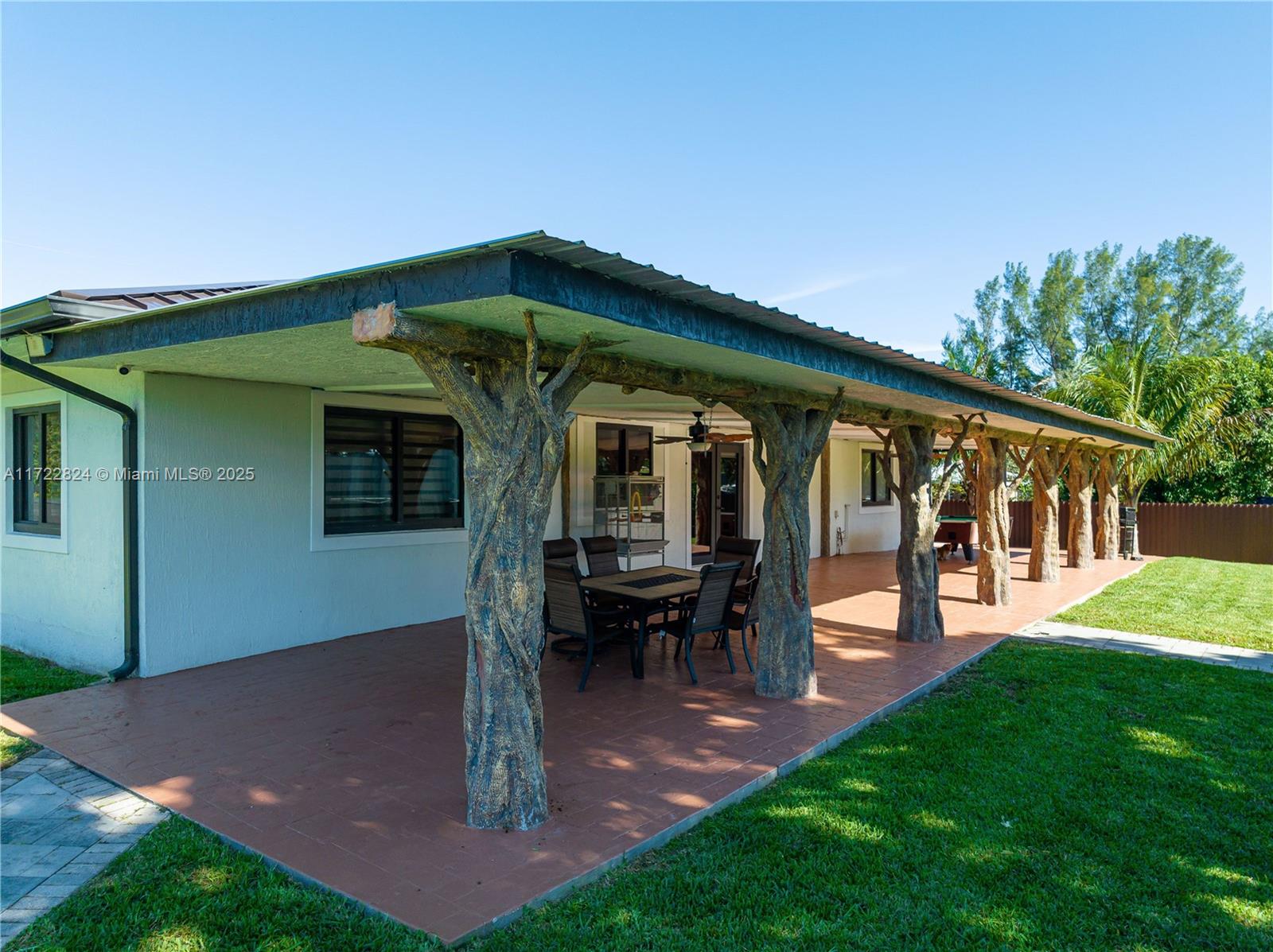 Residential, Homestead, Florida image 17