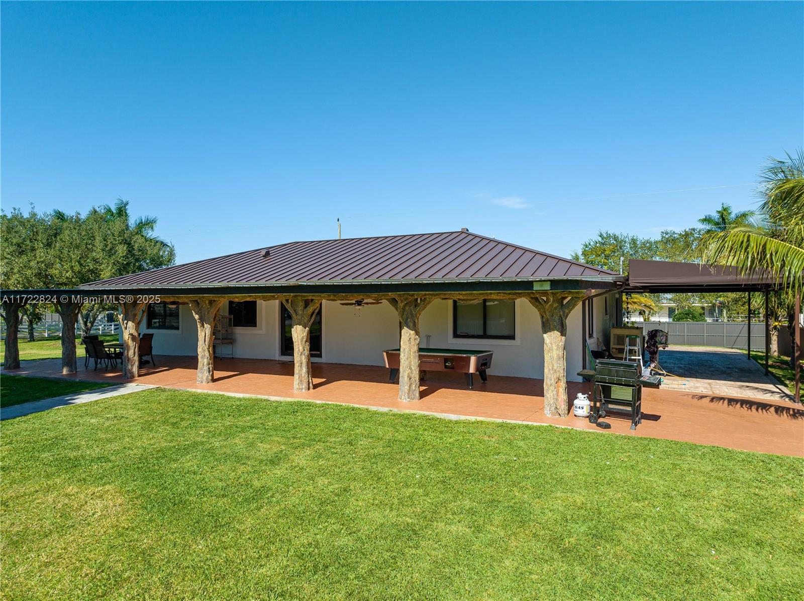 Residential, Homestead, Florida image 18