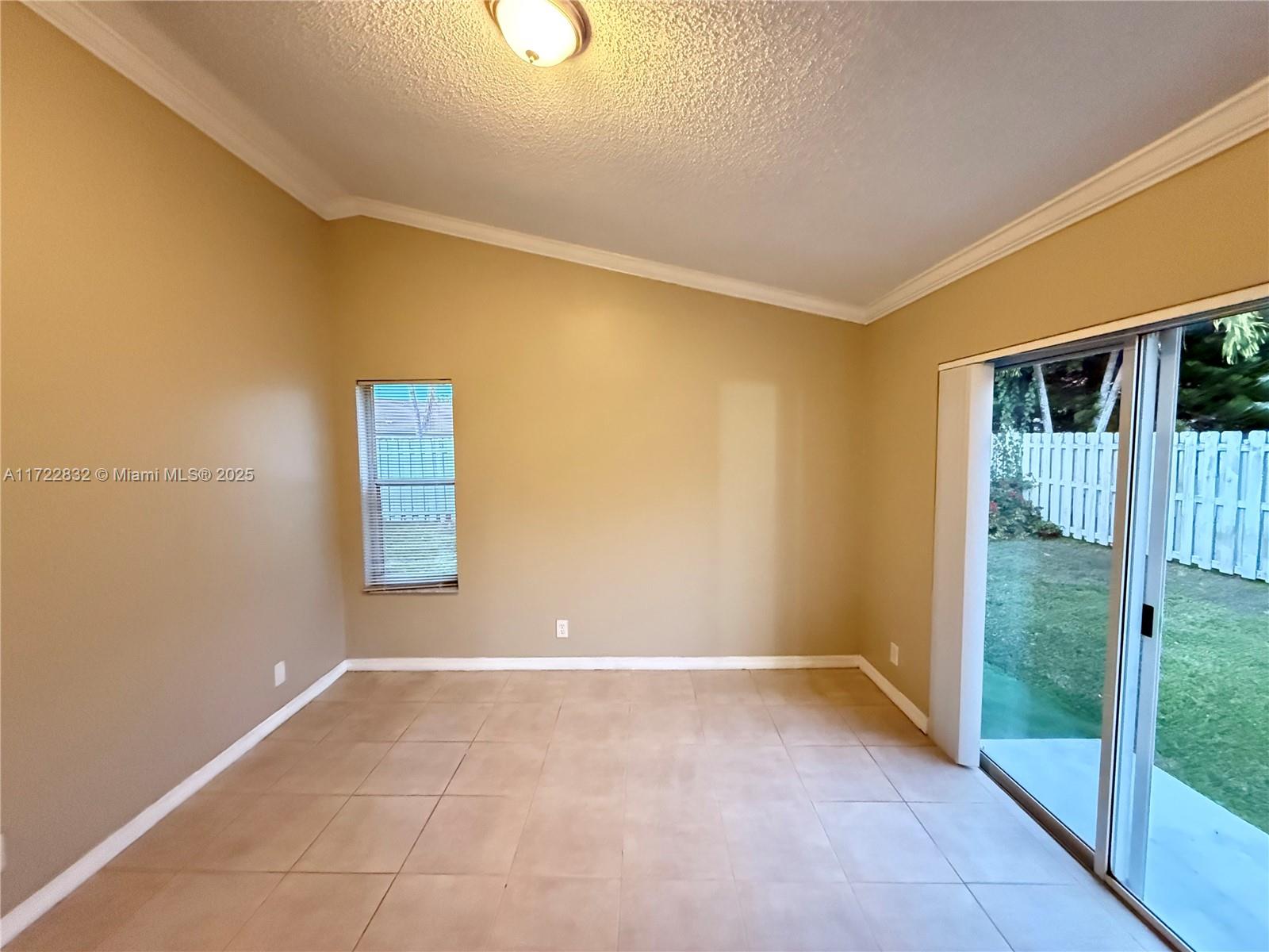 17637 SW 20th St, Miramar, Florida image 12