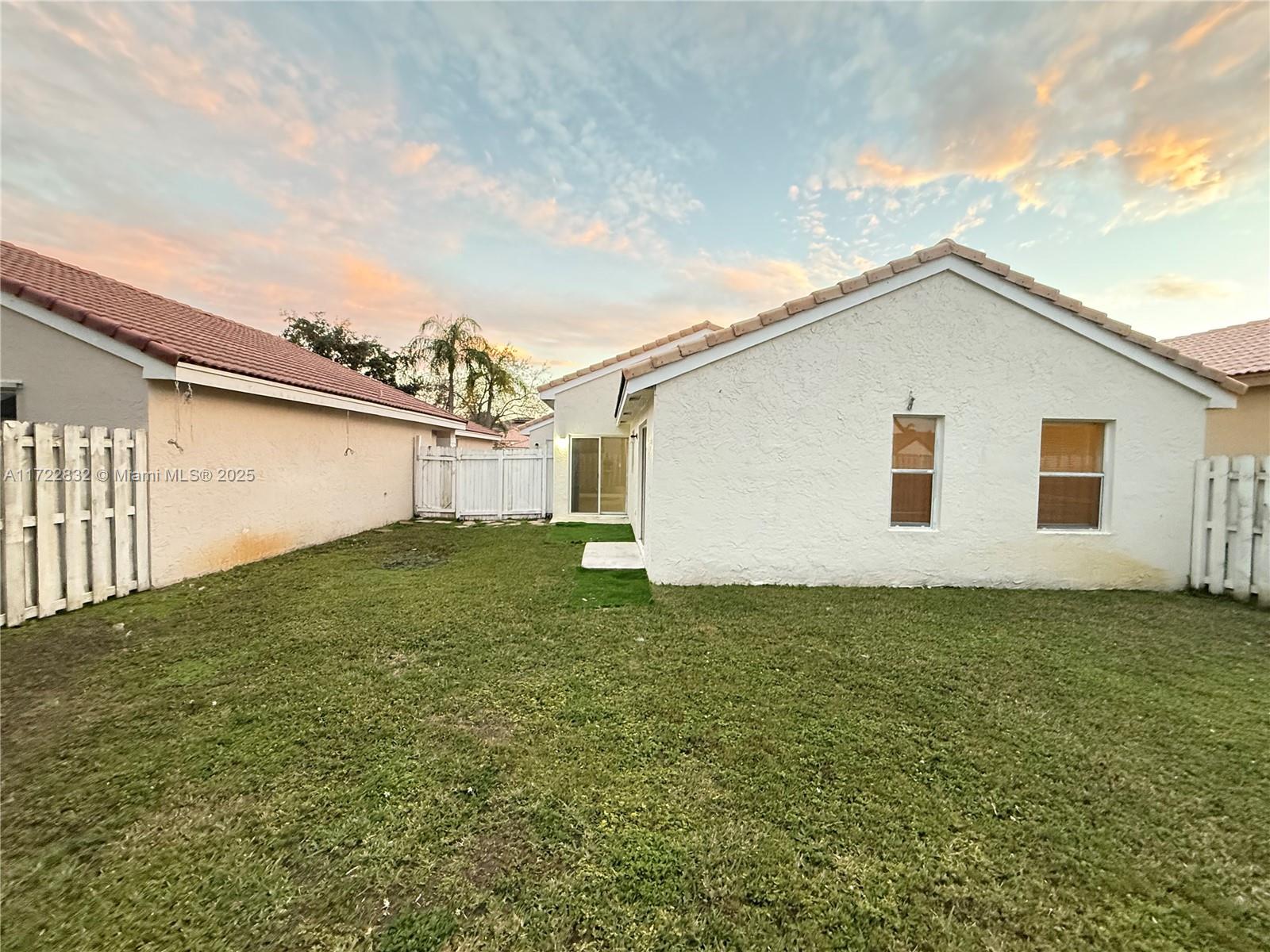 17637 SW 20th St, Miramar, Florida image 25